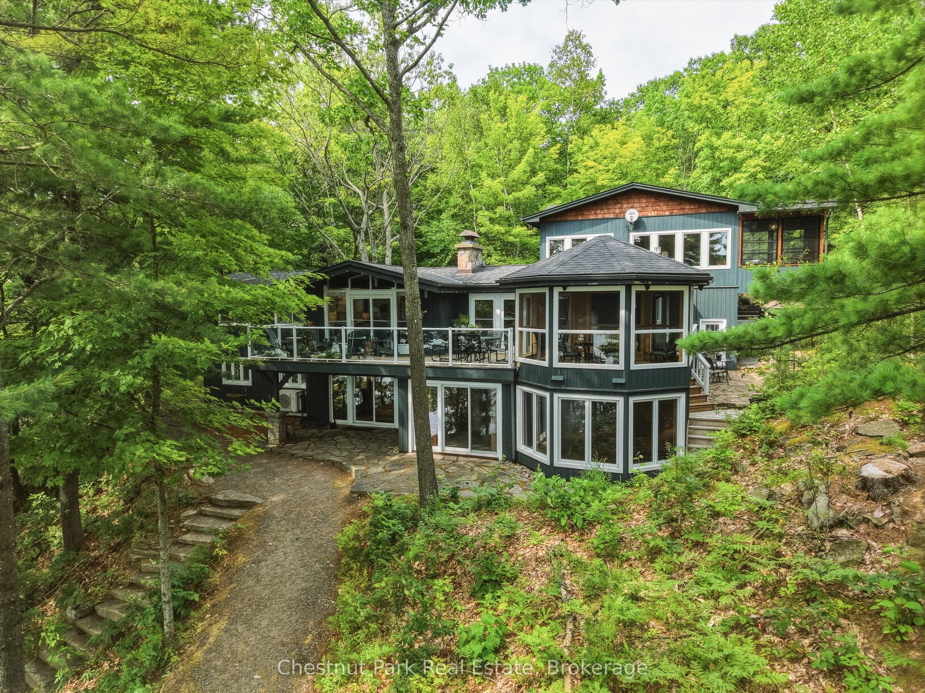 1162 Osborne Point Road Unit 1, Lake of Bays, ON P1H 2J3