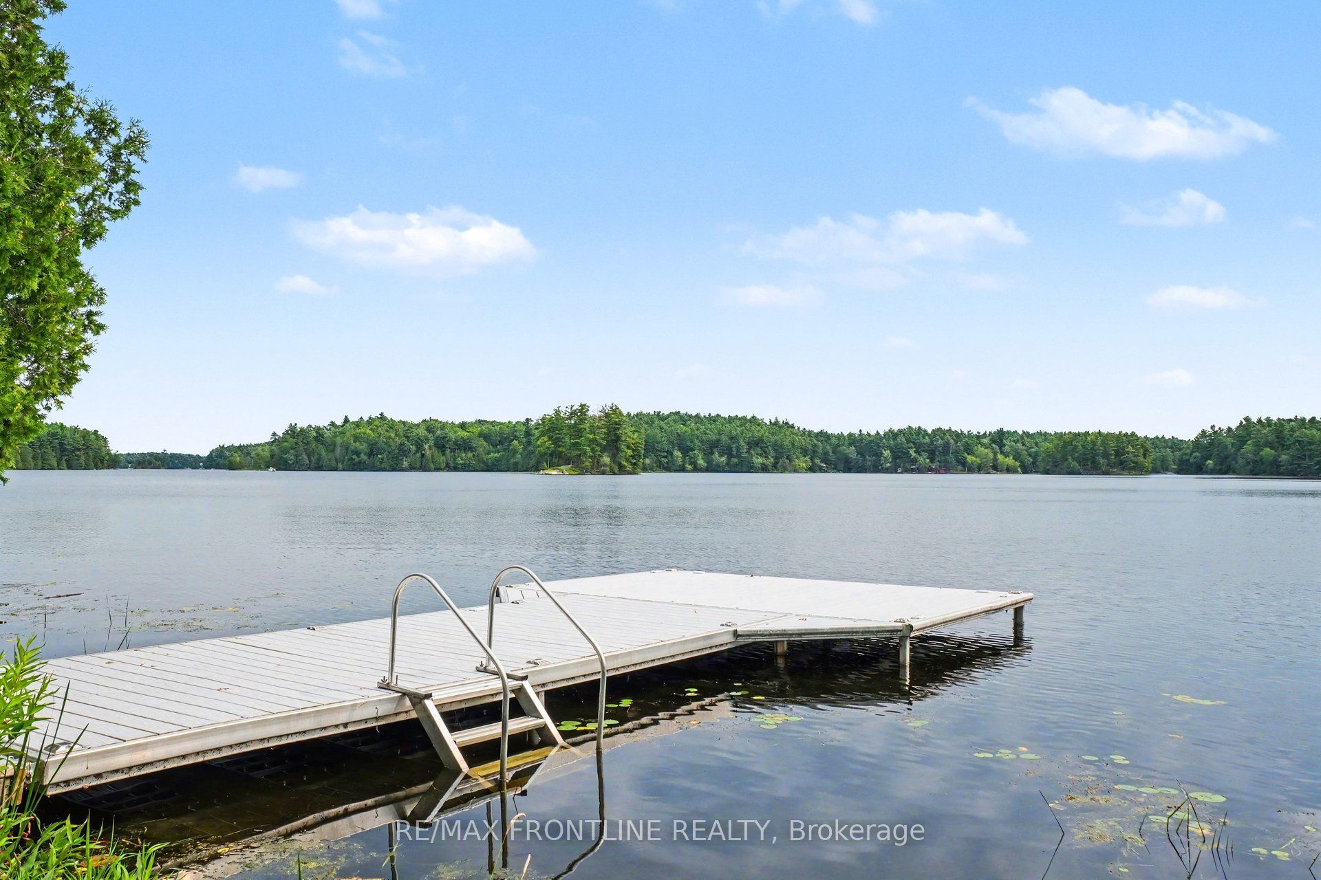 178 Burke Lane, Tay Valley, ON K0H 2B0 photo 2