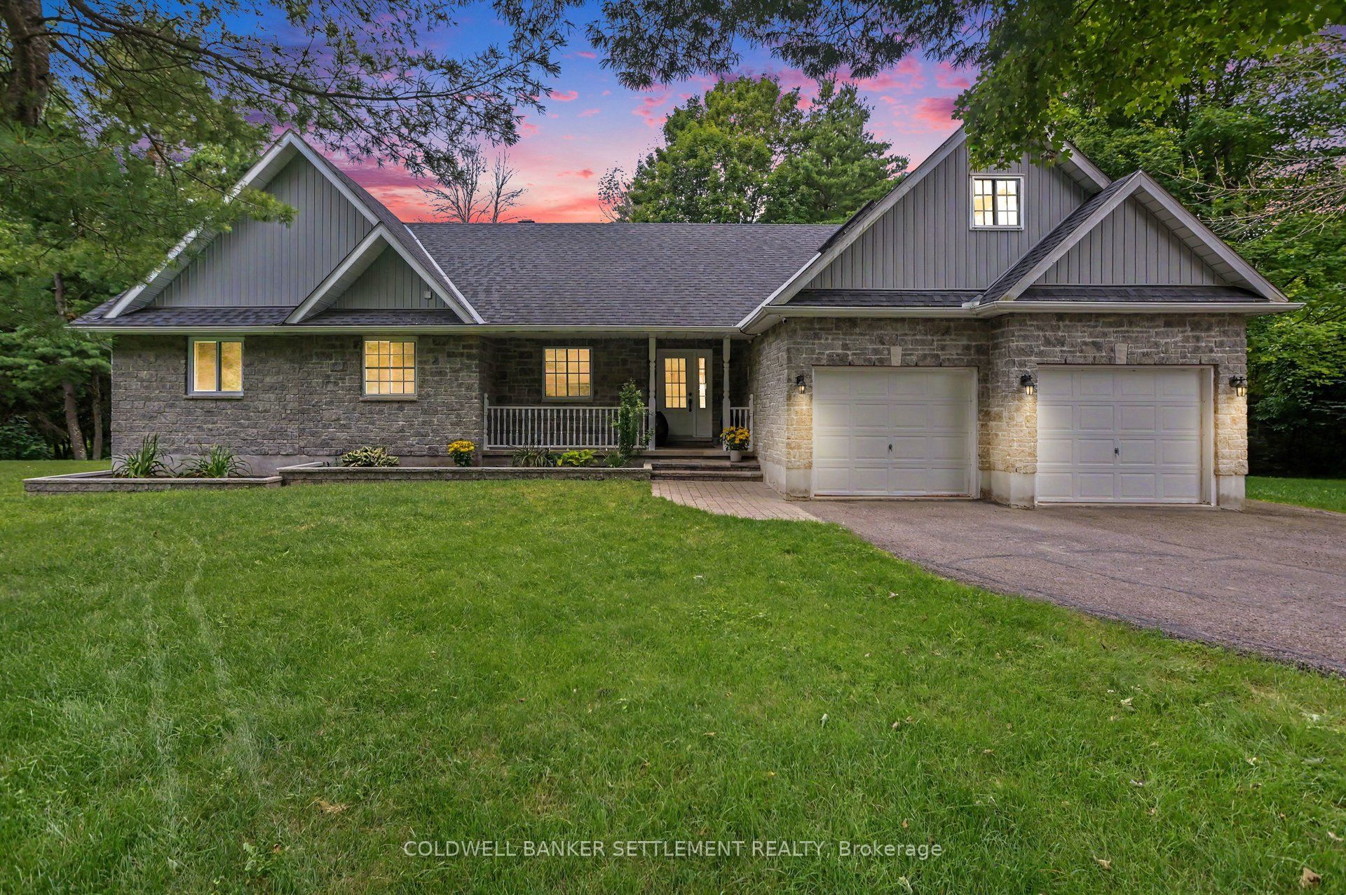 135 Barr Place W, Drummond/North Elmsley, ON K7H 3C7