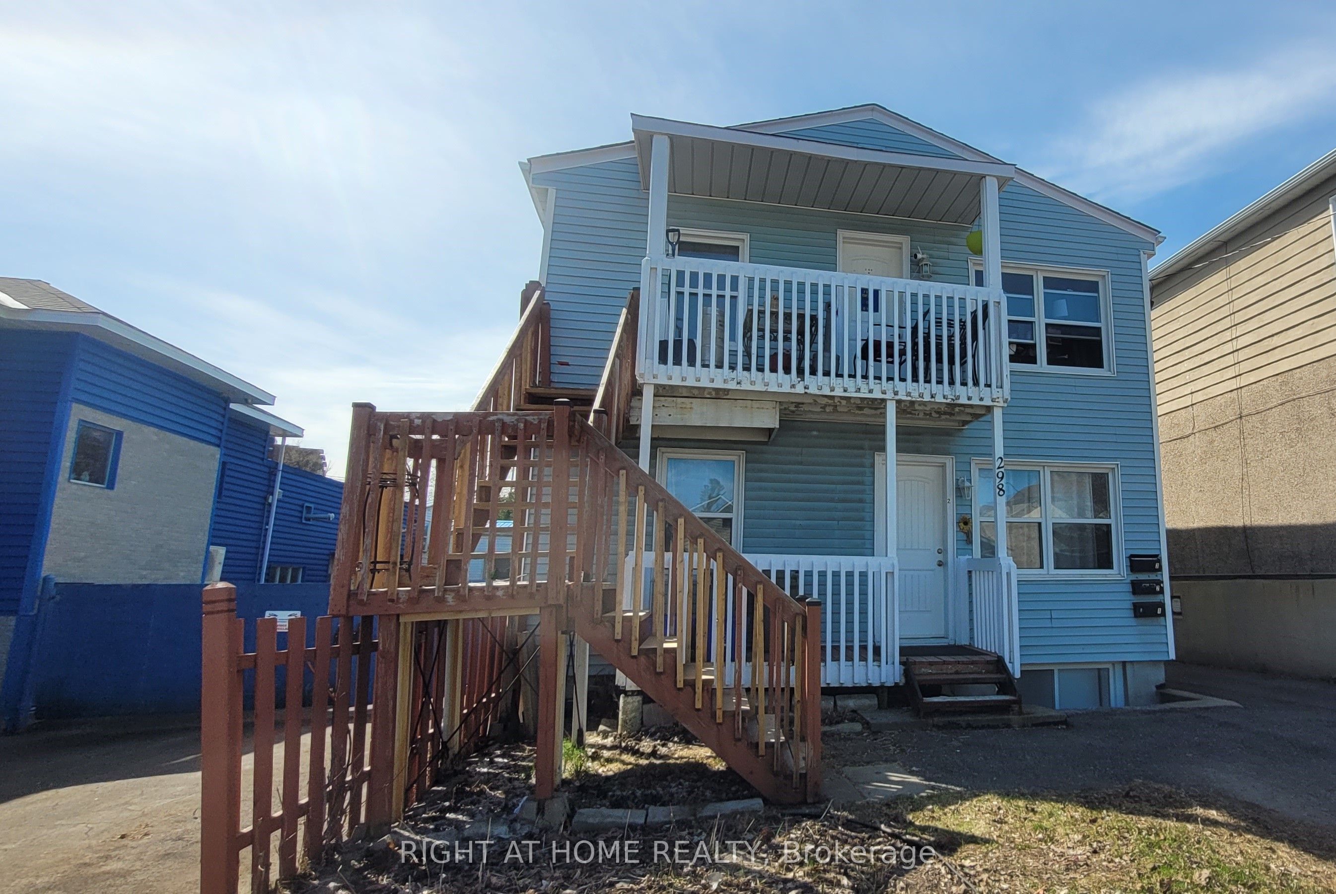 298 Montfort Street, Vanier and Kingsview Park, ON K1L 5N6