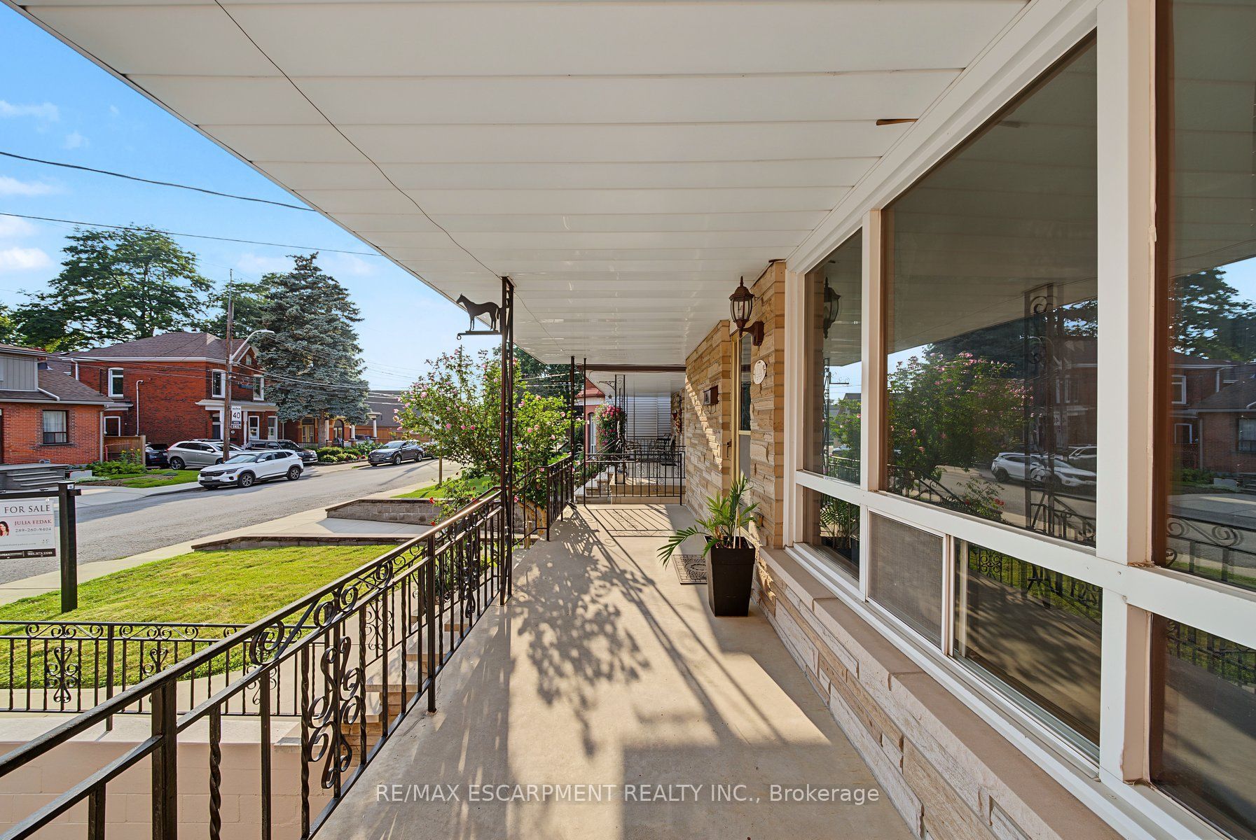 44 Tom Street, Hamilton, ON L8R 1X4 photo 3