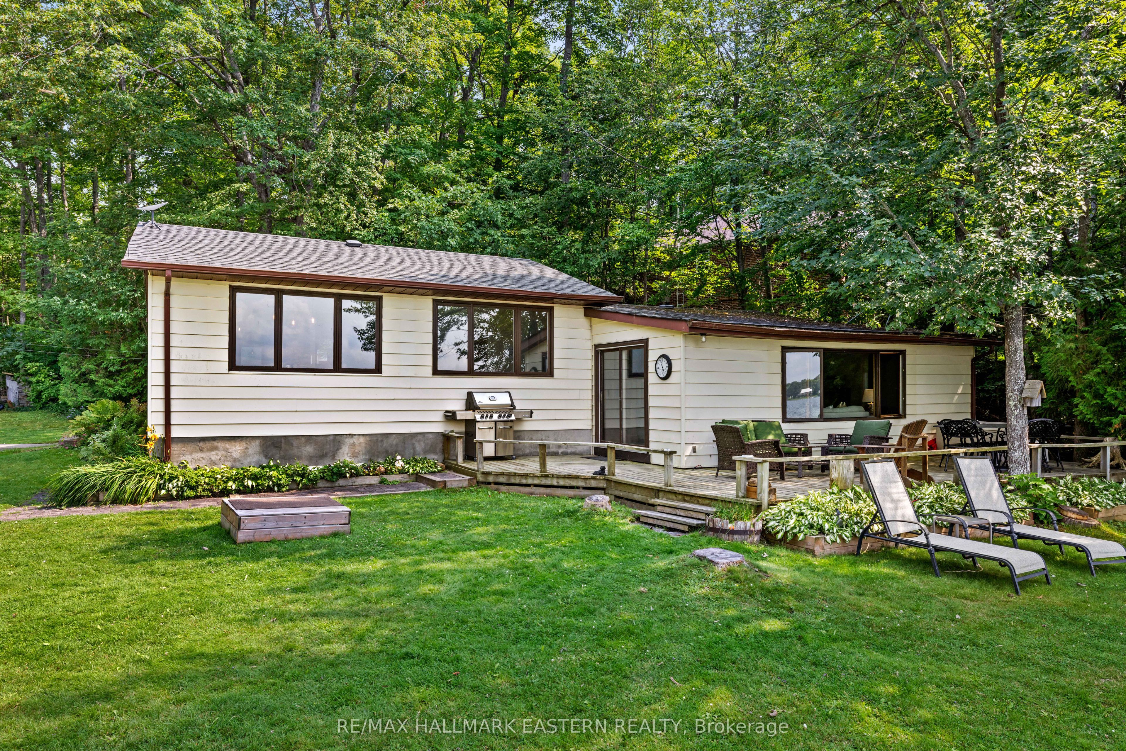 2546 Buckhorn Road, Selwyn, ON K0L 2H0 photo 2