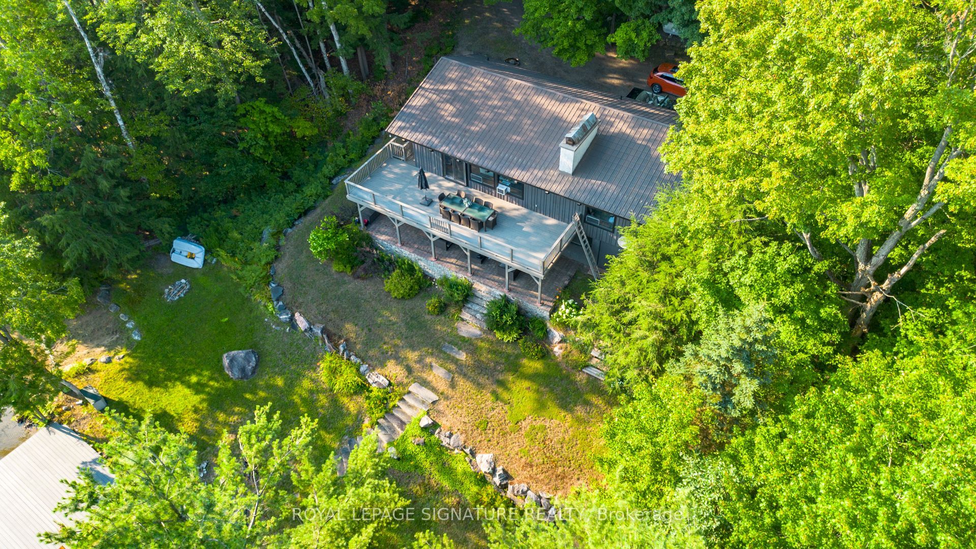1216 Hamills Point Road, Muskoka Lakes, ON P0B 1J0 photo 3