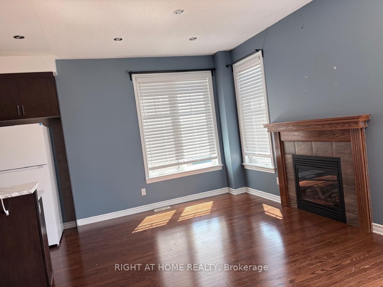 2477 Regatta Avenue, Barrhaven, ON K2J 5V6 photo 3