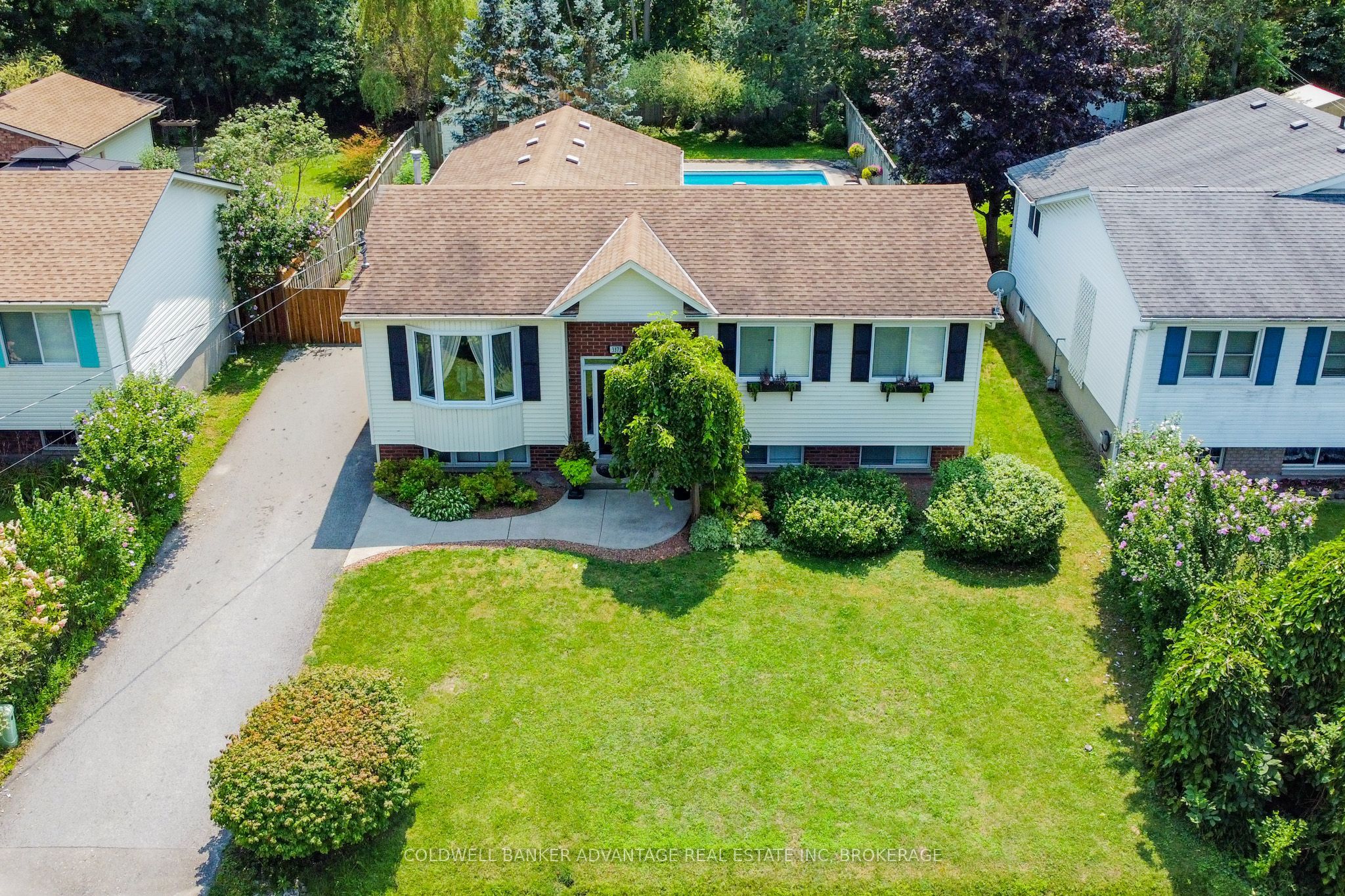 3373 Grove Avenue N, Fort Erie, ON L0S 1N0 photo 3