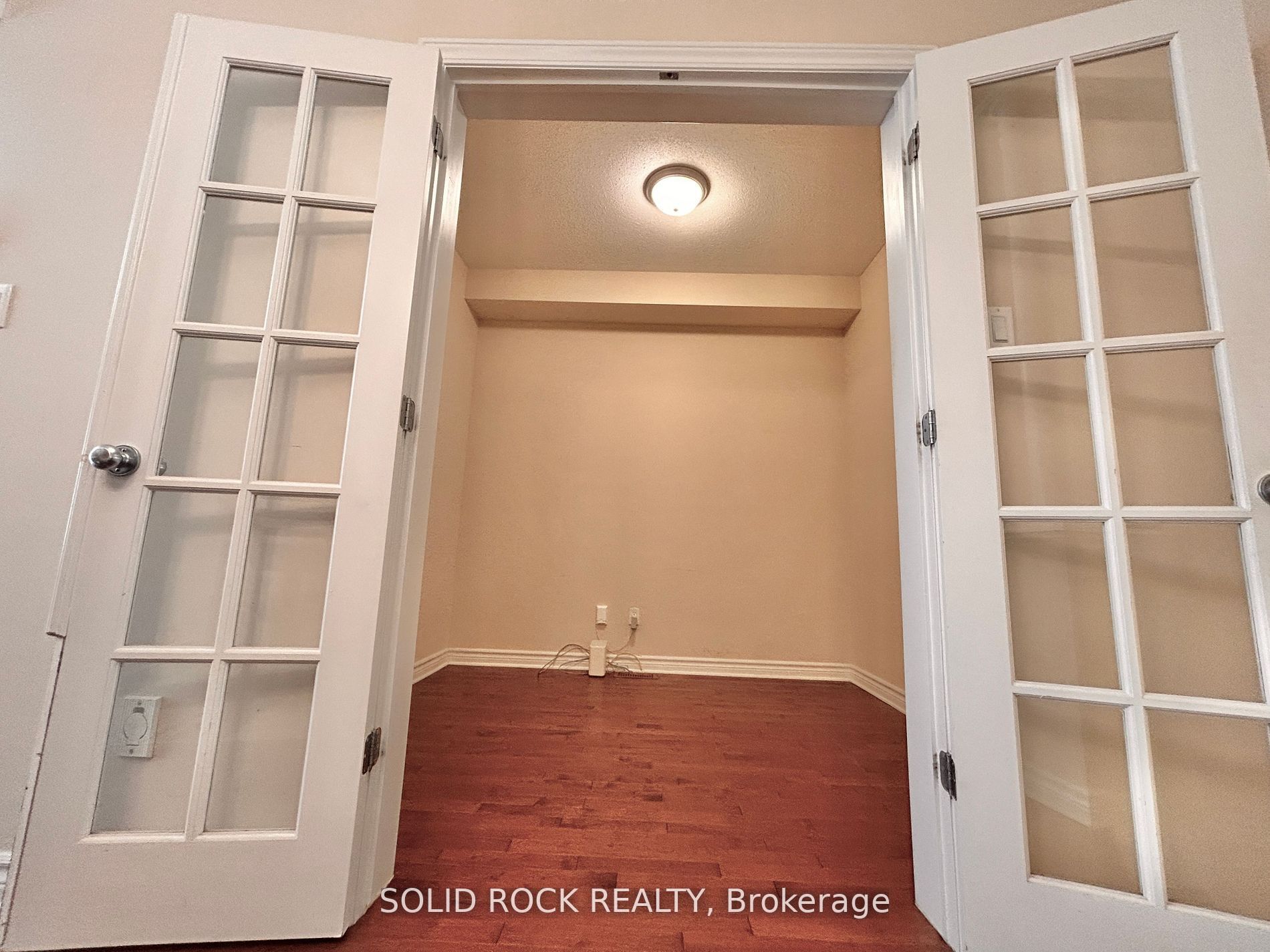 66 Madelon Drive, Barrhaven, ON K2J 5C5 photo 3