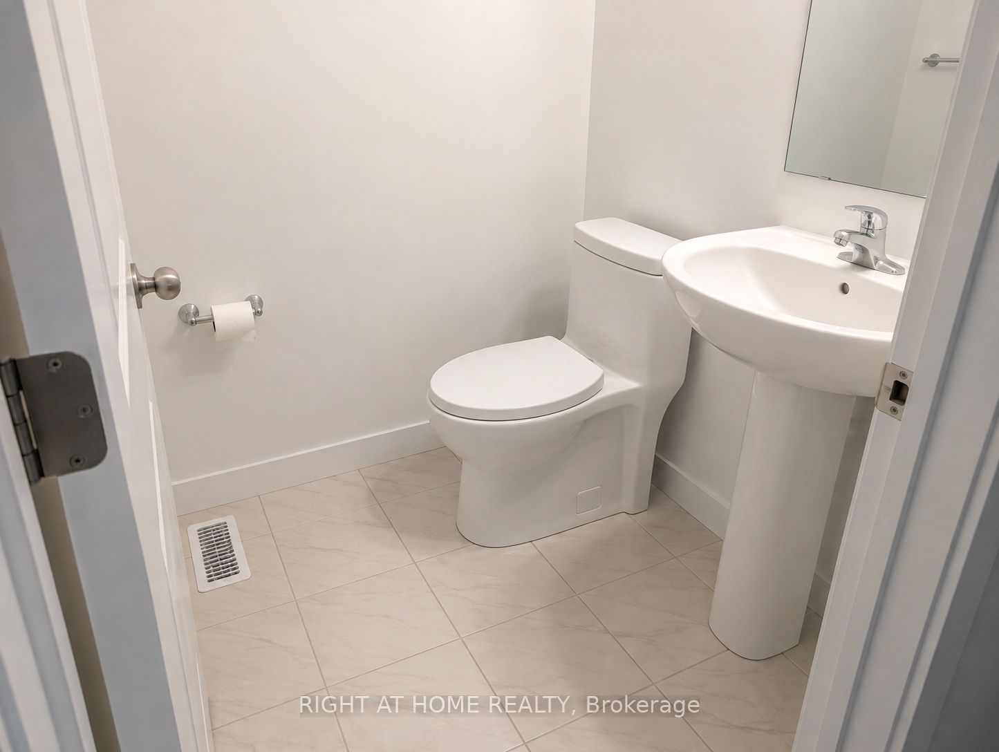 800 Paseana Place, Kanata, ON K2V 0P7 photo 5