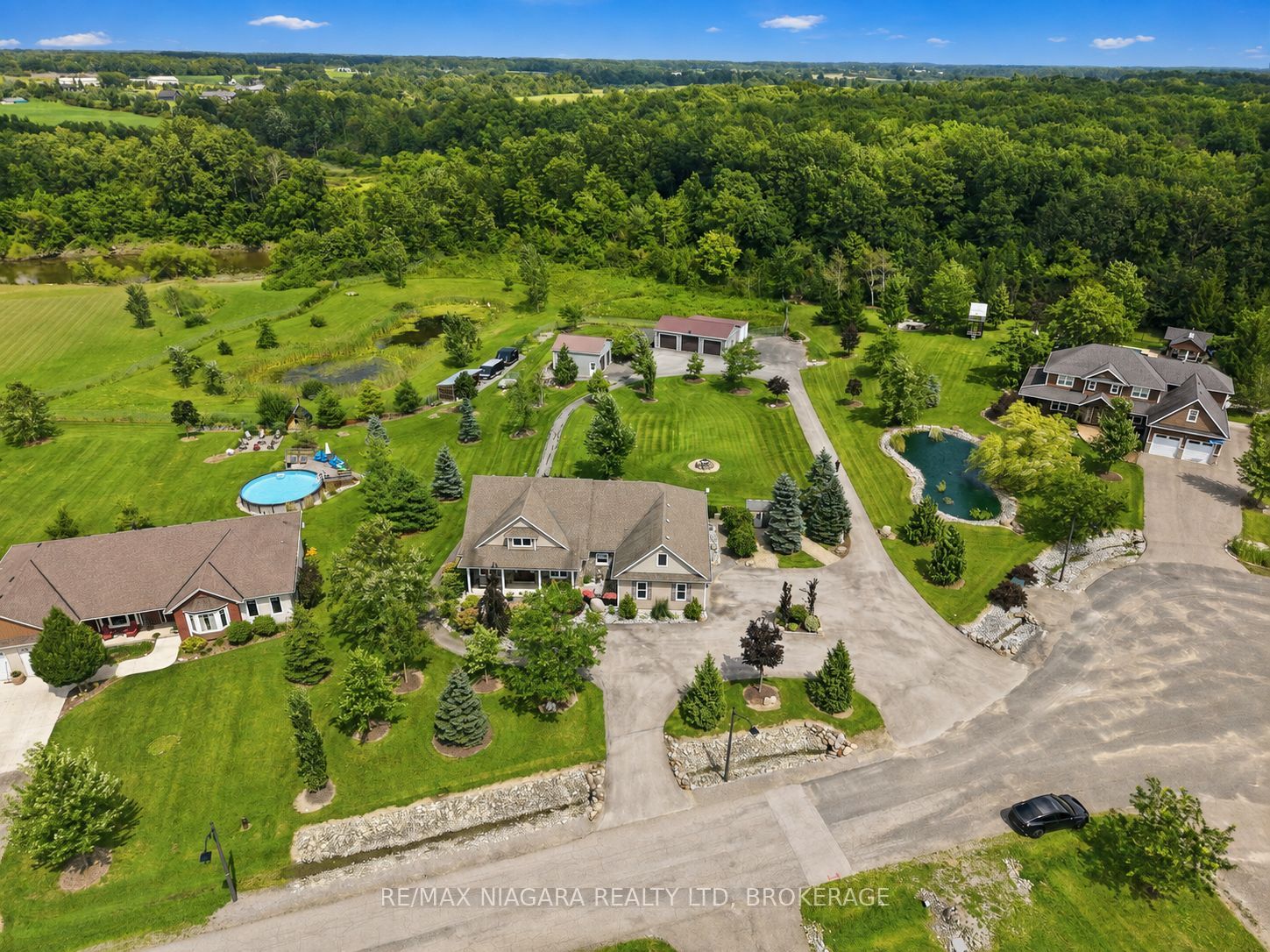 5477 Attema Crescent, West Lincoln, ON L0R 1Y0