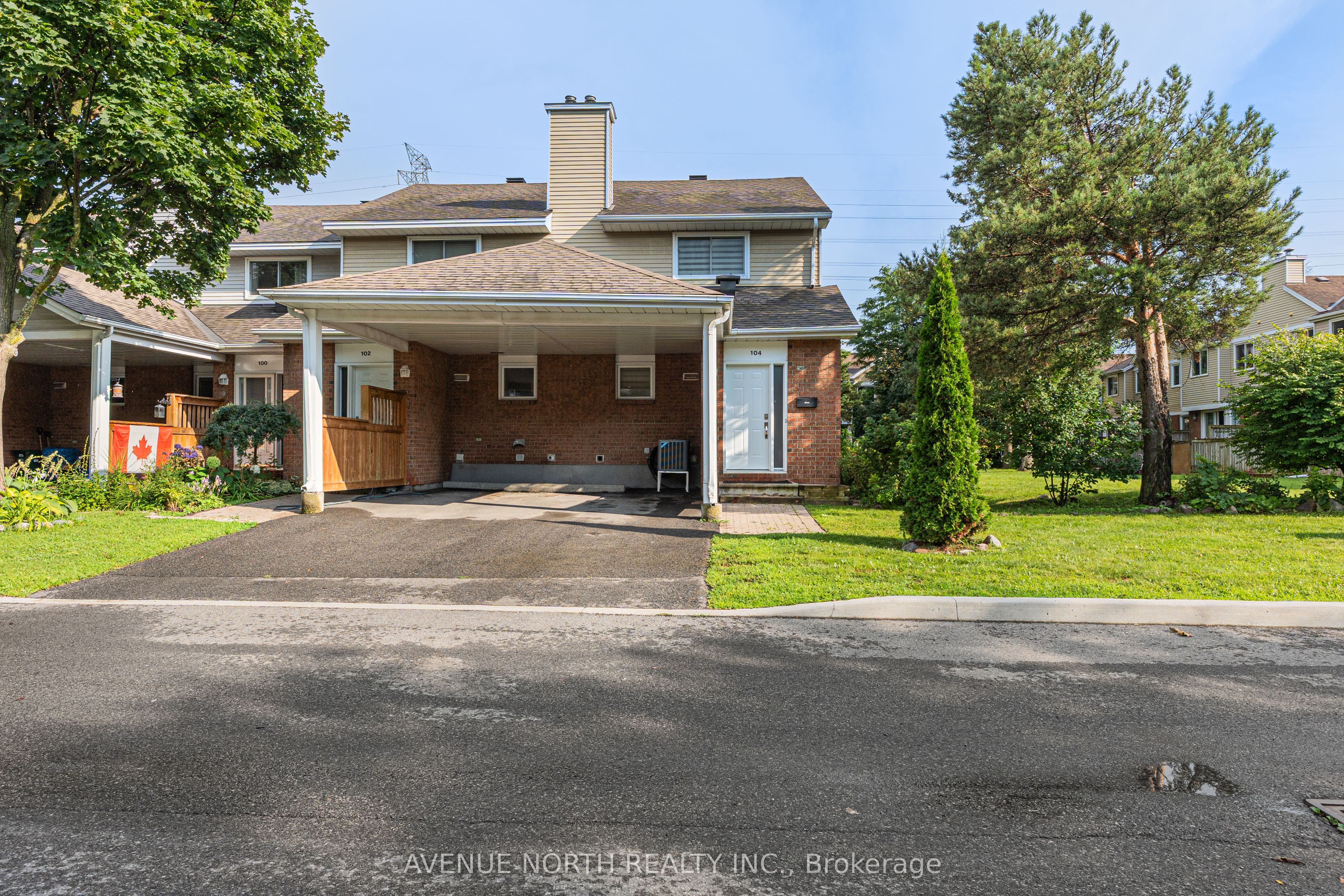 104 Bannerhill Private -, Hunt Club - South Keys and Area, ON K1V 0T3