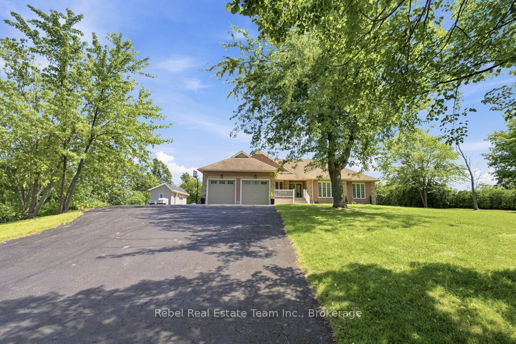 36 Valley View Drive, Cavan Monaghan, ON L0A 1G0