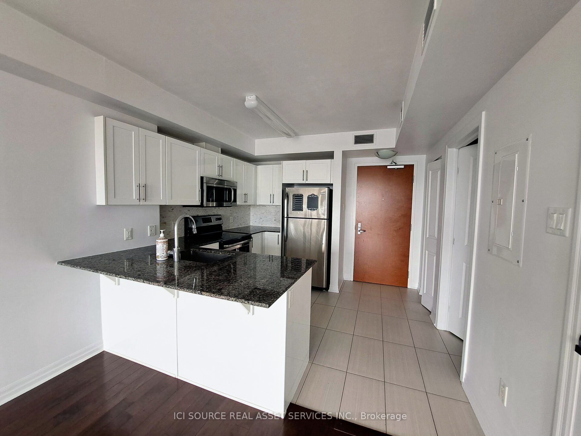 195 Besserer Street 2005, Lower Town - Sandy Hill, ON K1N 0B6 photo 5