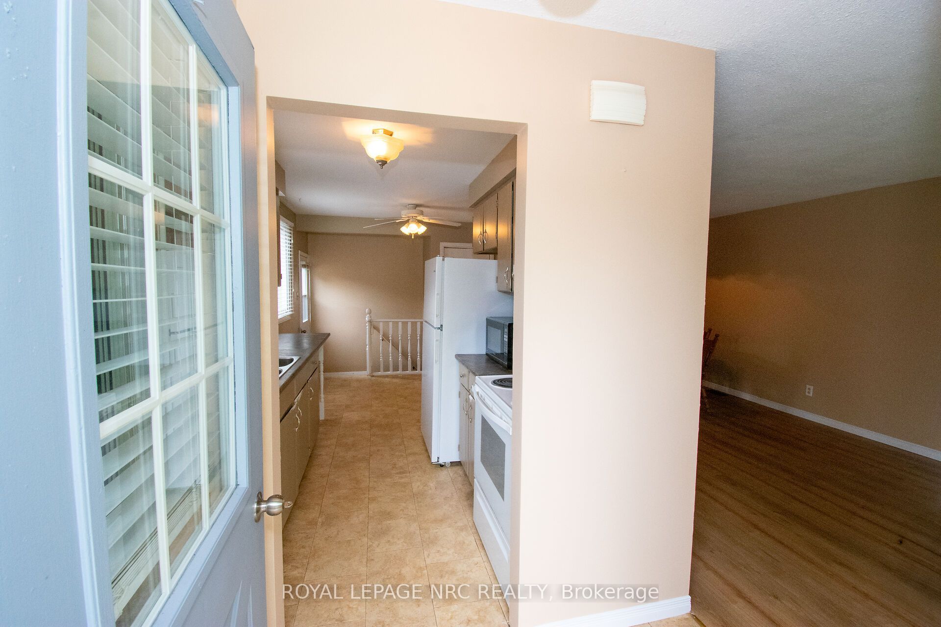 70 Oxford Street, St. Catharines, ON L2P 3T6 photo 3