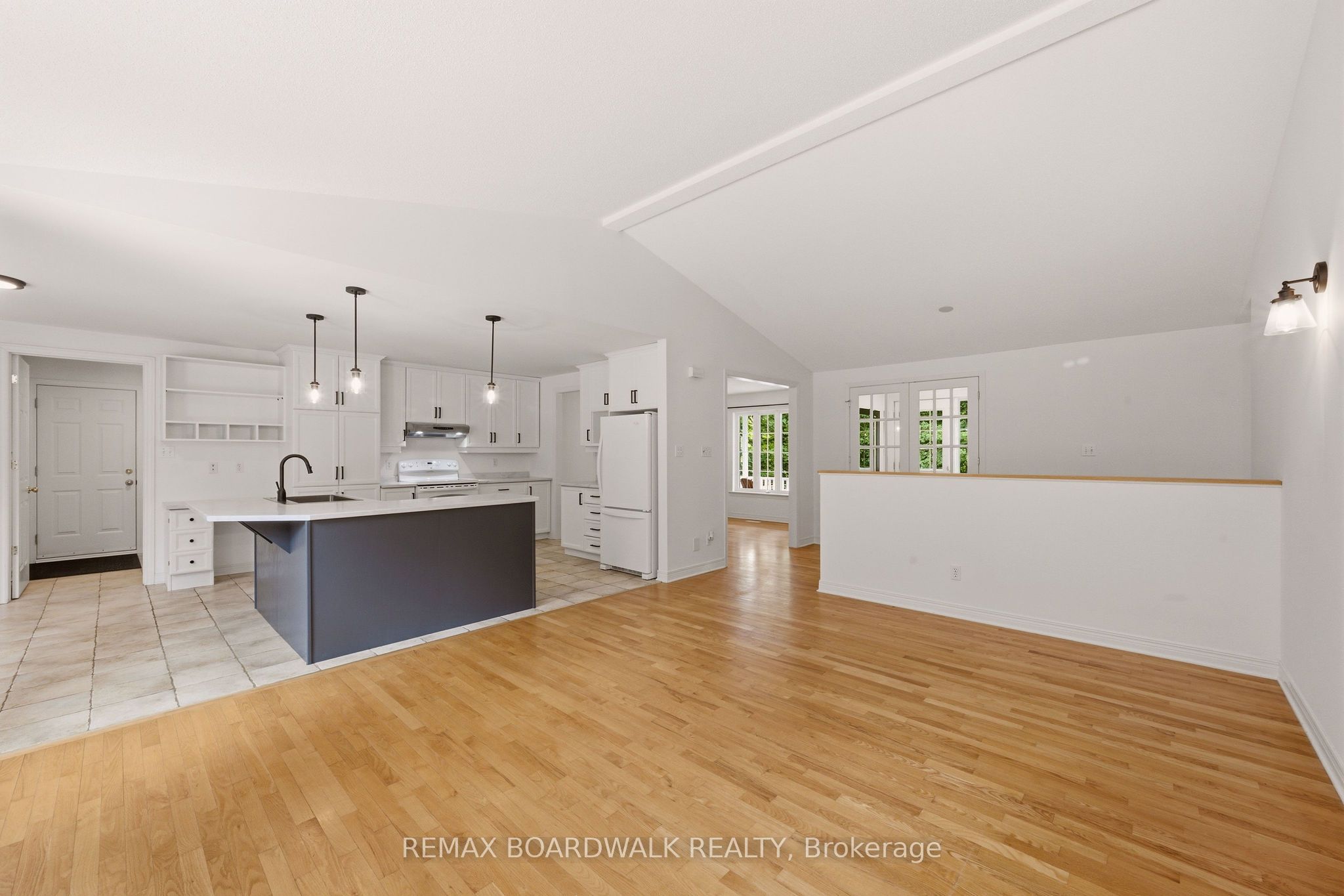 289 Timberwood Drive, Beckwith, ON K7C 3P2 photo 3