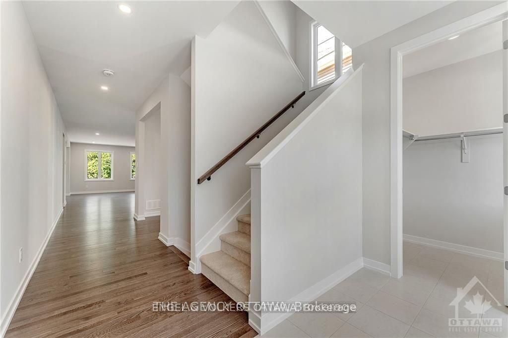 89 Hackamore Crescent, Stittsville - Munster - Richmond, ON K0A 2Z0 photo 2