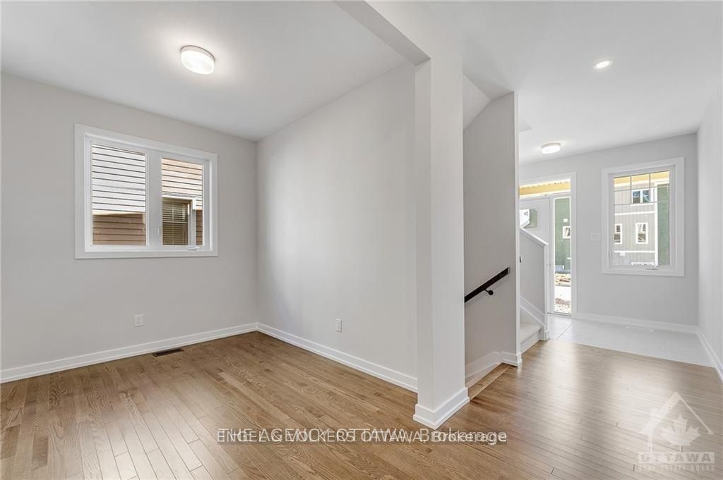 89 Hackamore Crescent, Stittsville - Munster - Richmond, ON K0A 2Z0 photo 3