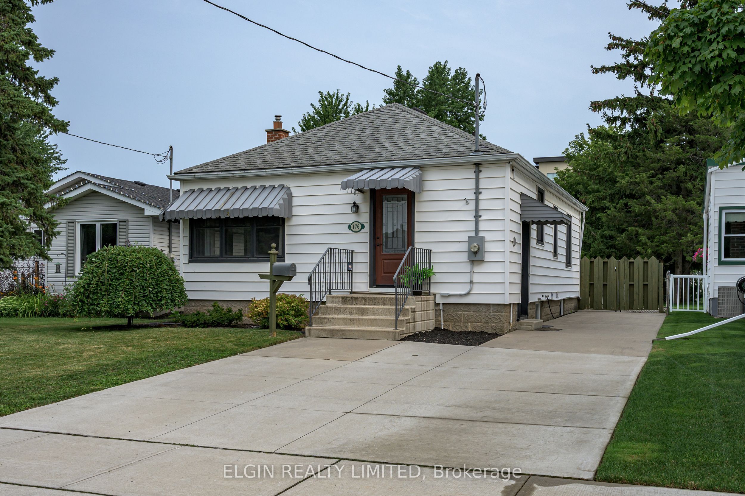 176 Forest Avenue, St. Thomas, ON N5R 2K2