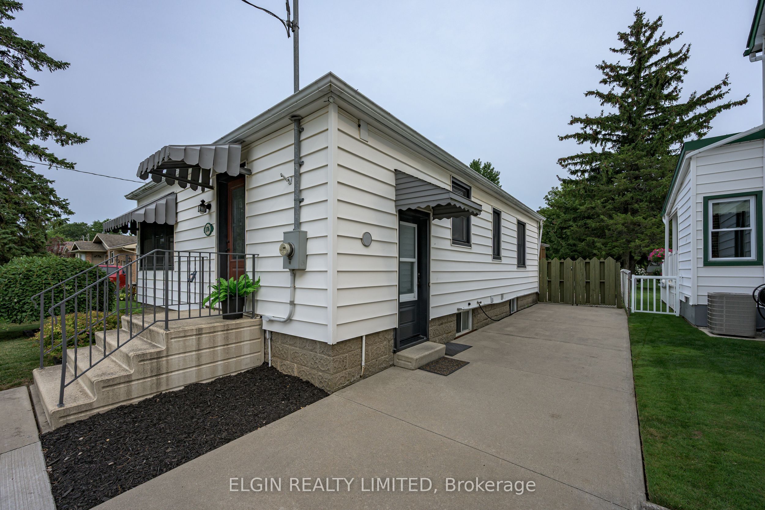 176 Forest Avenue, St. Thomas, ON N5R 2K2 photo 3
