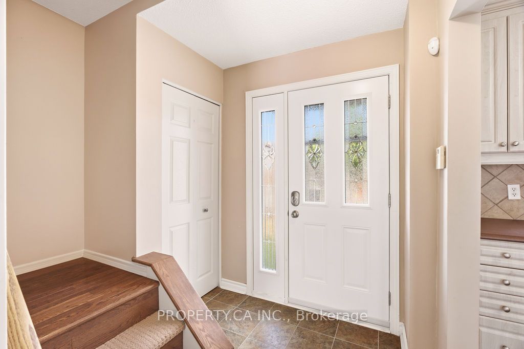 127 Pickford Drive, Kanata, ON K2L 2C3 photo 3