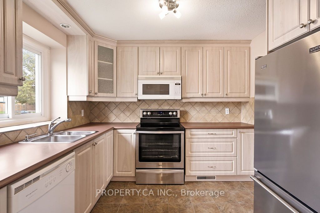 127 Pickford Drive, Kanata, ON K2L 2C3 photo 5