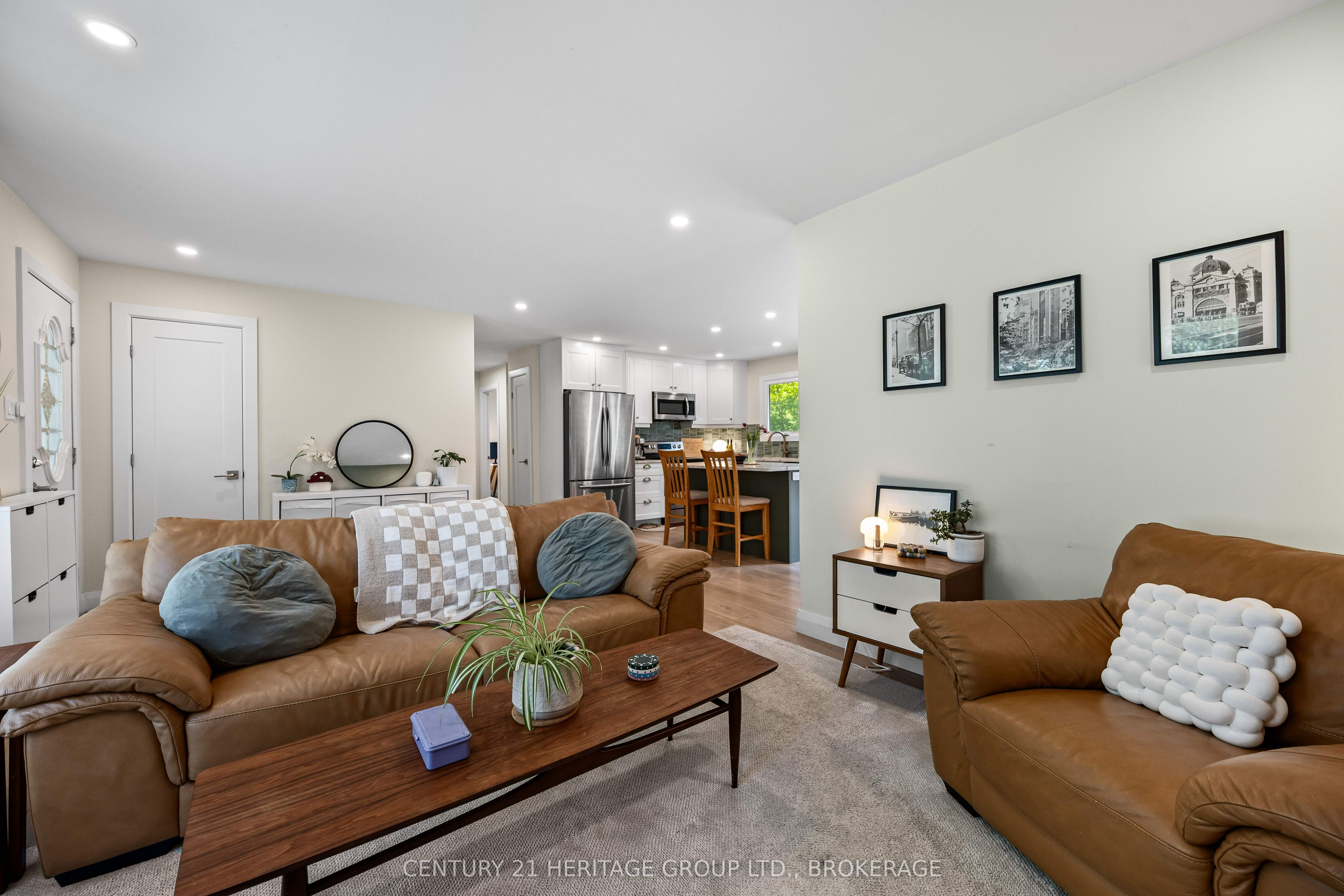 925 Woodbine Road, Kingston, ON K7P 2X4 photo 5