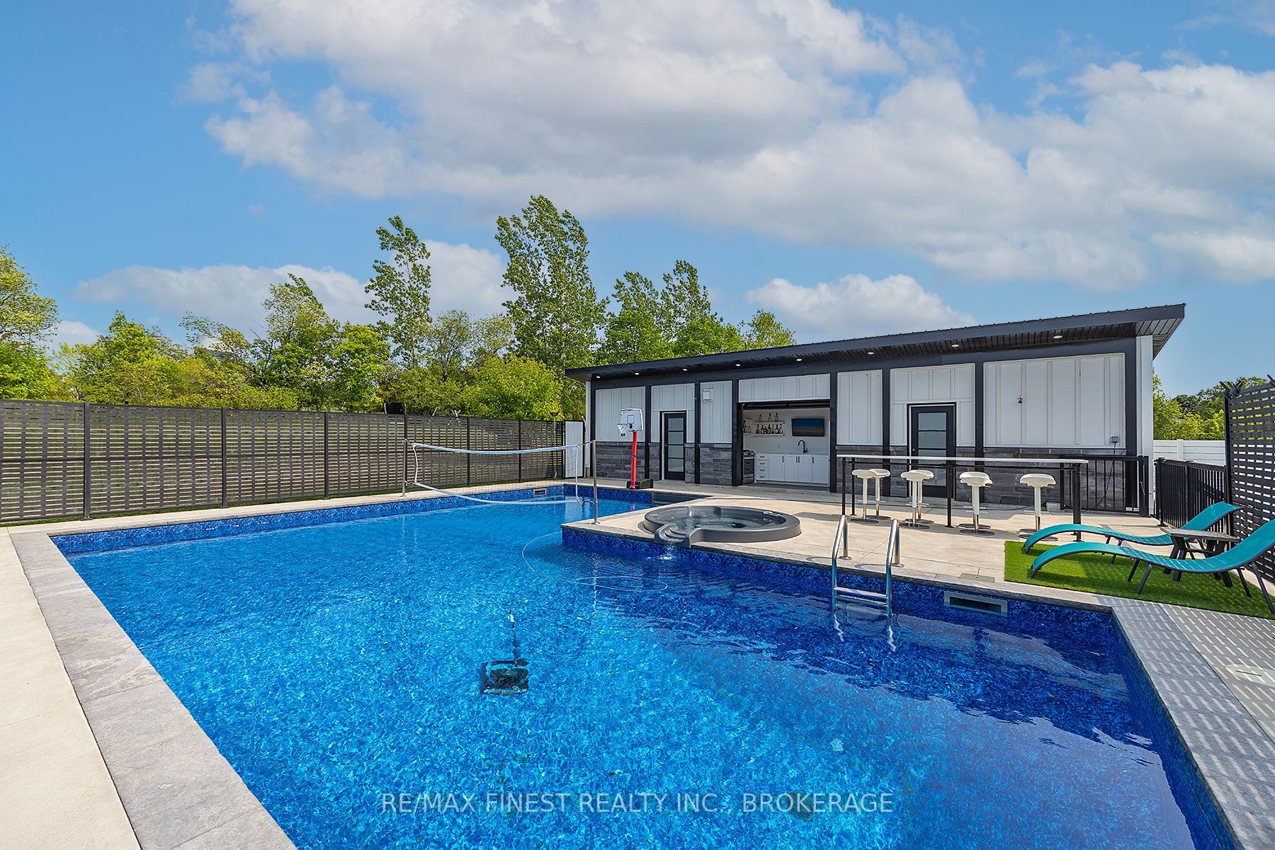 181 Morgan Drive, Frontenac, ON K0H 2T0 photo 2