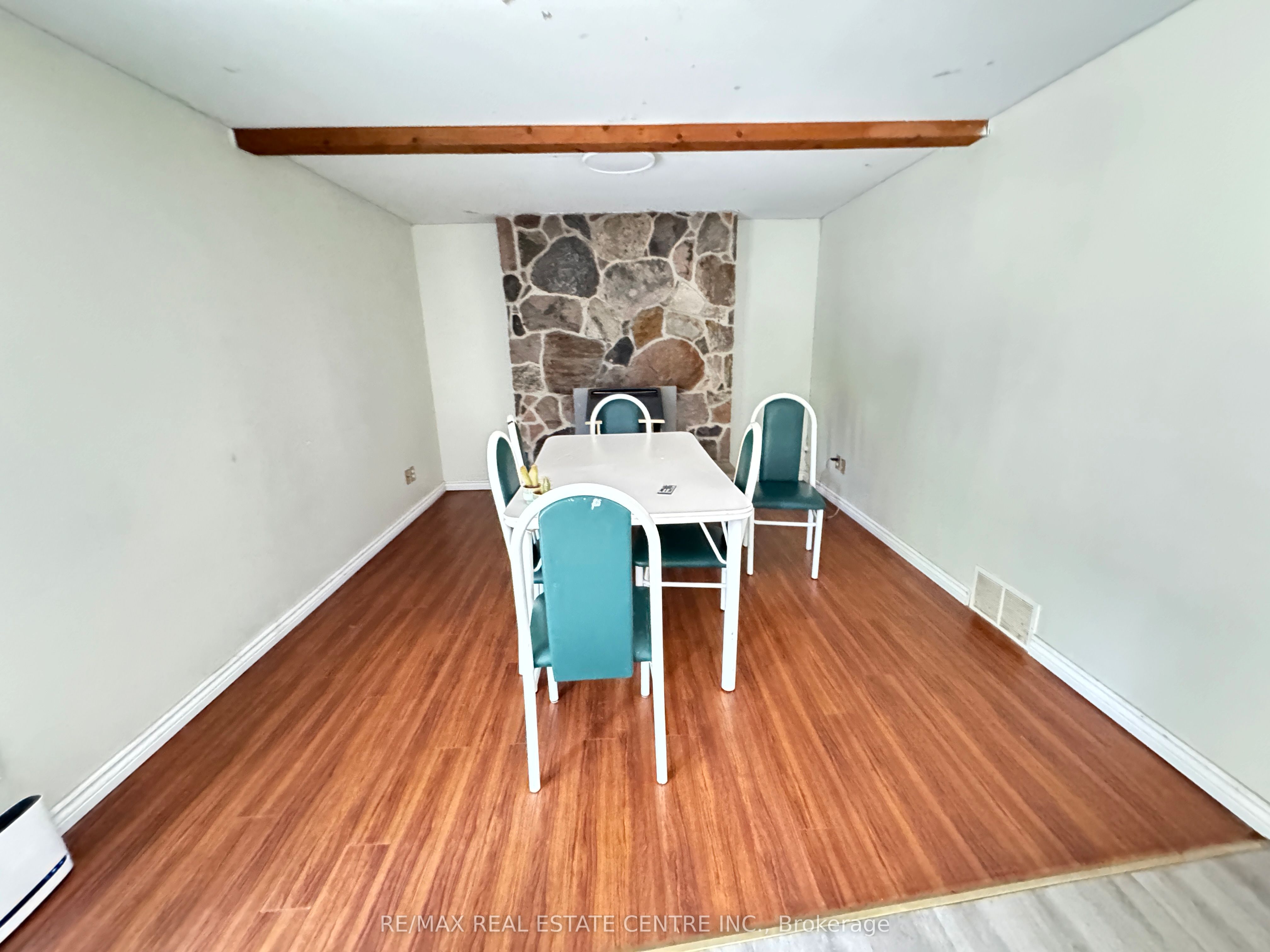 129 KORTRIGHT Road W, Guelph, ON N1G 3N9 photo 4