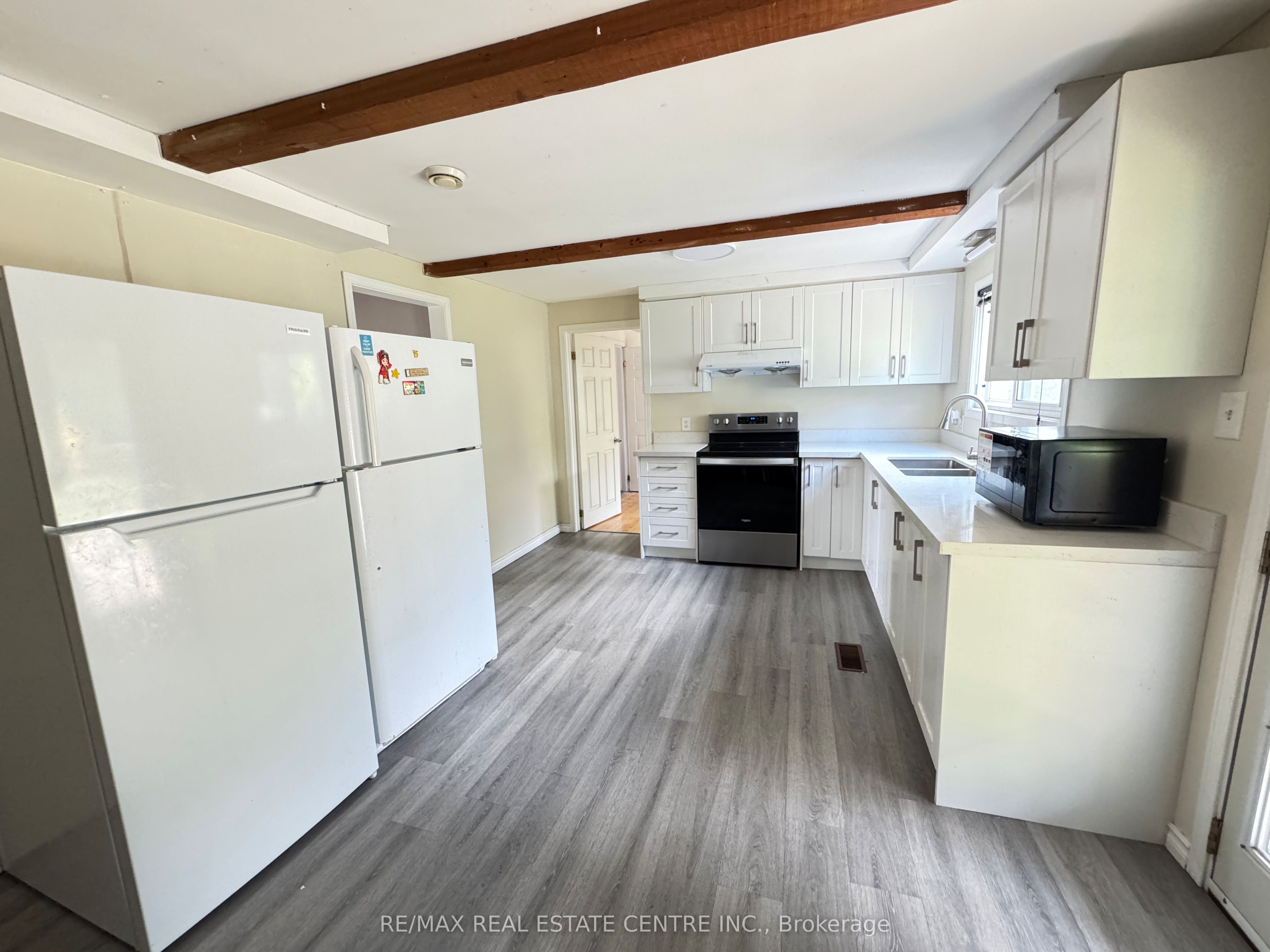 129 KORTRIGHT Road W, Guelph, ON N1G 3N9 photo 5
