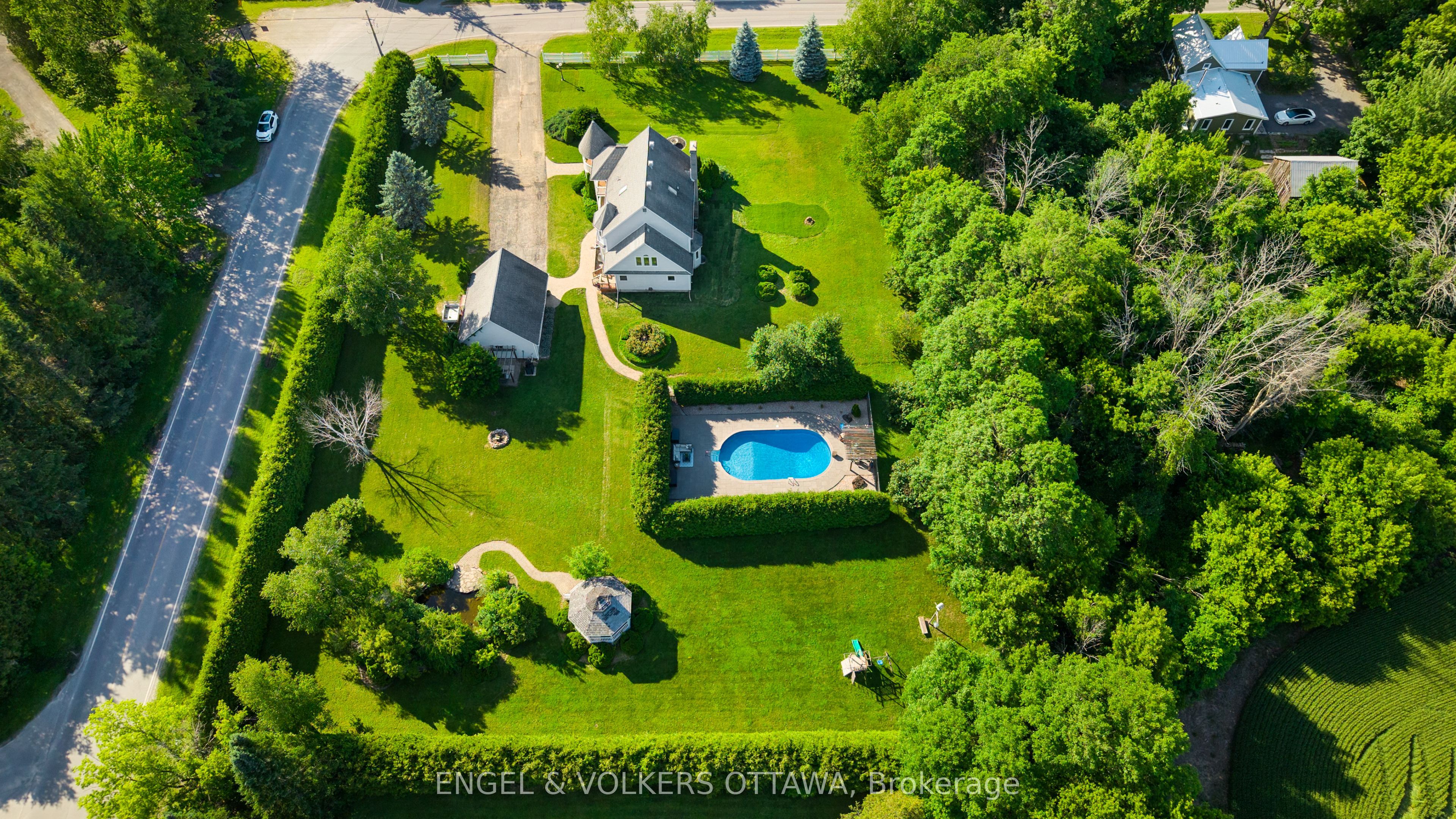 2410 Concession Road, North Grenville, ON K0G 1J0 photo 2