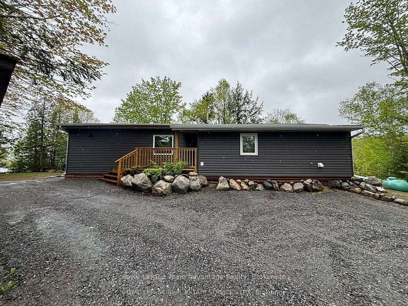 92 Swords Road, Whitestone, ON P0A 1G0