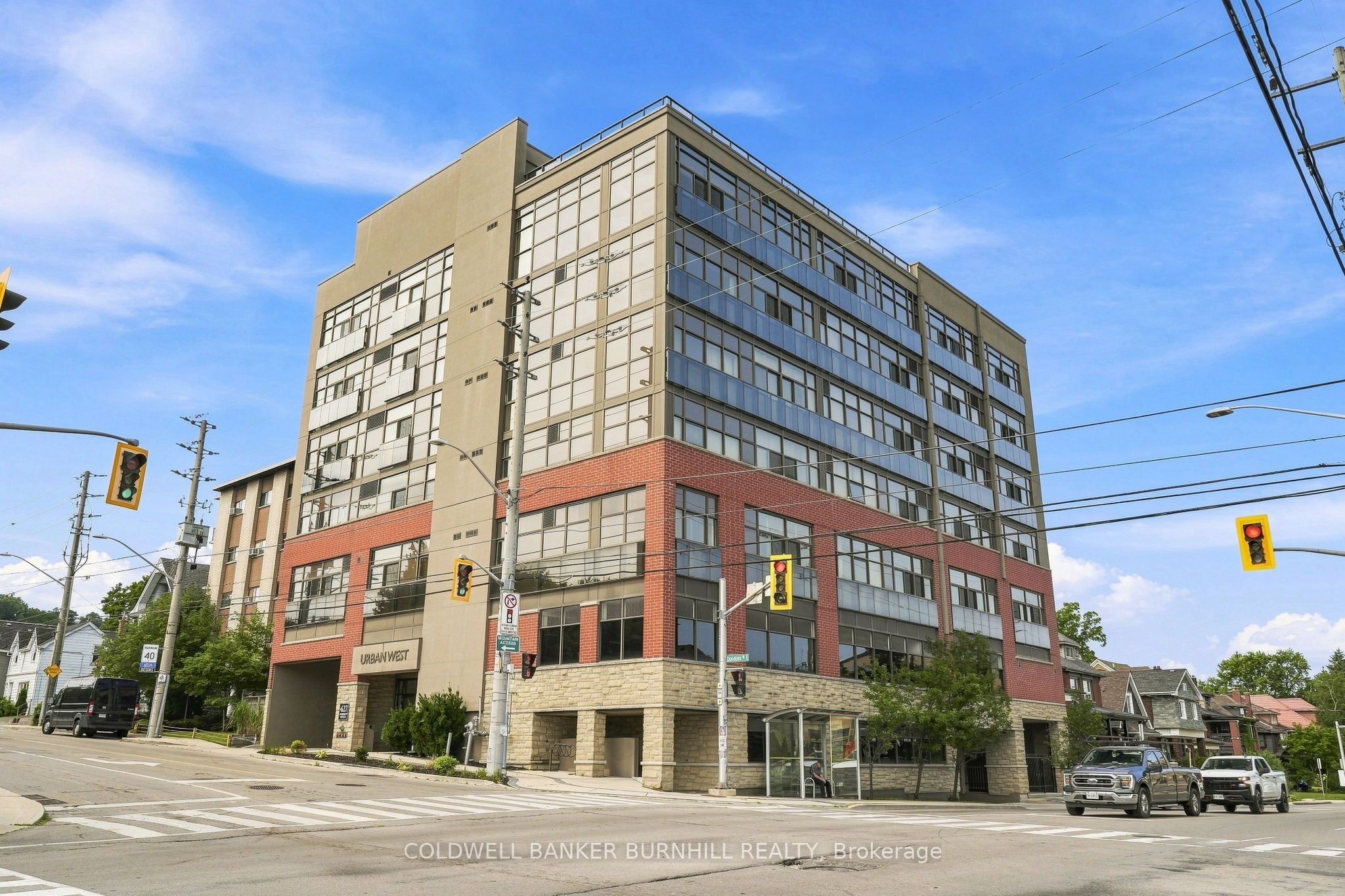 427 Aberdeen Avenue 105, Hamilton, ON L8P 2S4