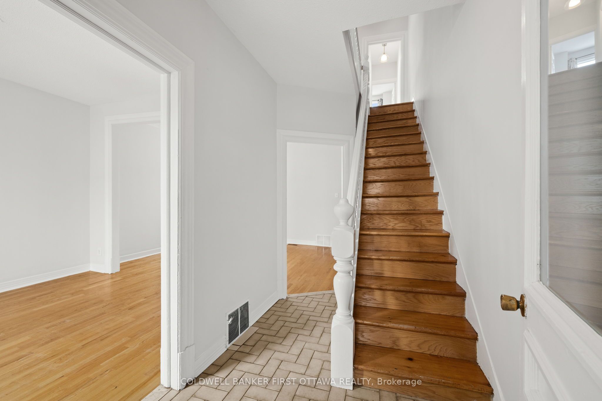 176 Rochester Street, West Centre Town, ON K1R 7M6 photo 5