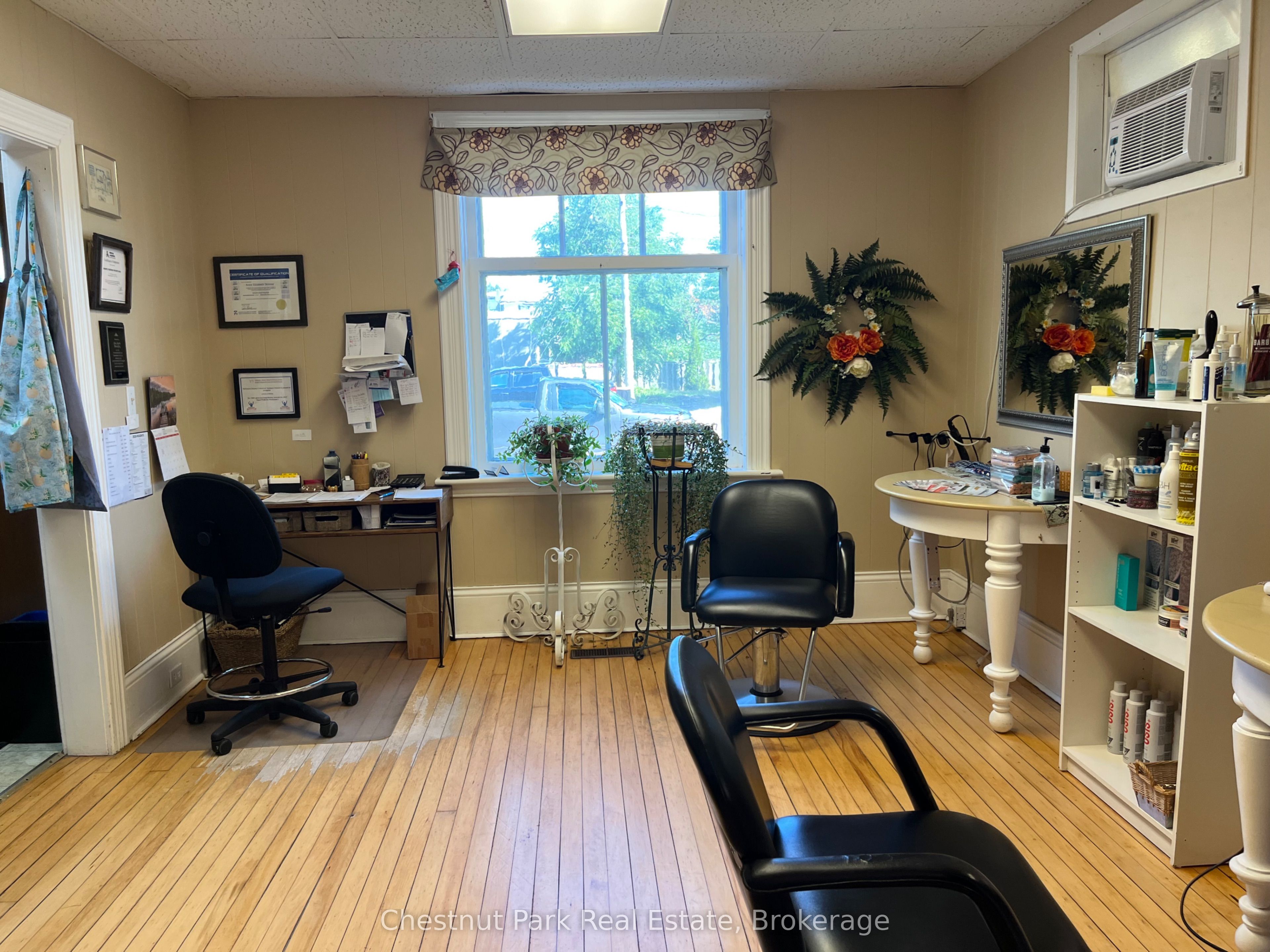 151 Royal Street, Gravenhurst, ON P1P 1H5 photo 4