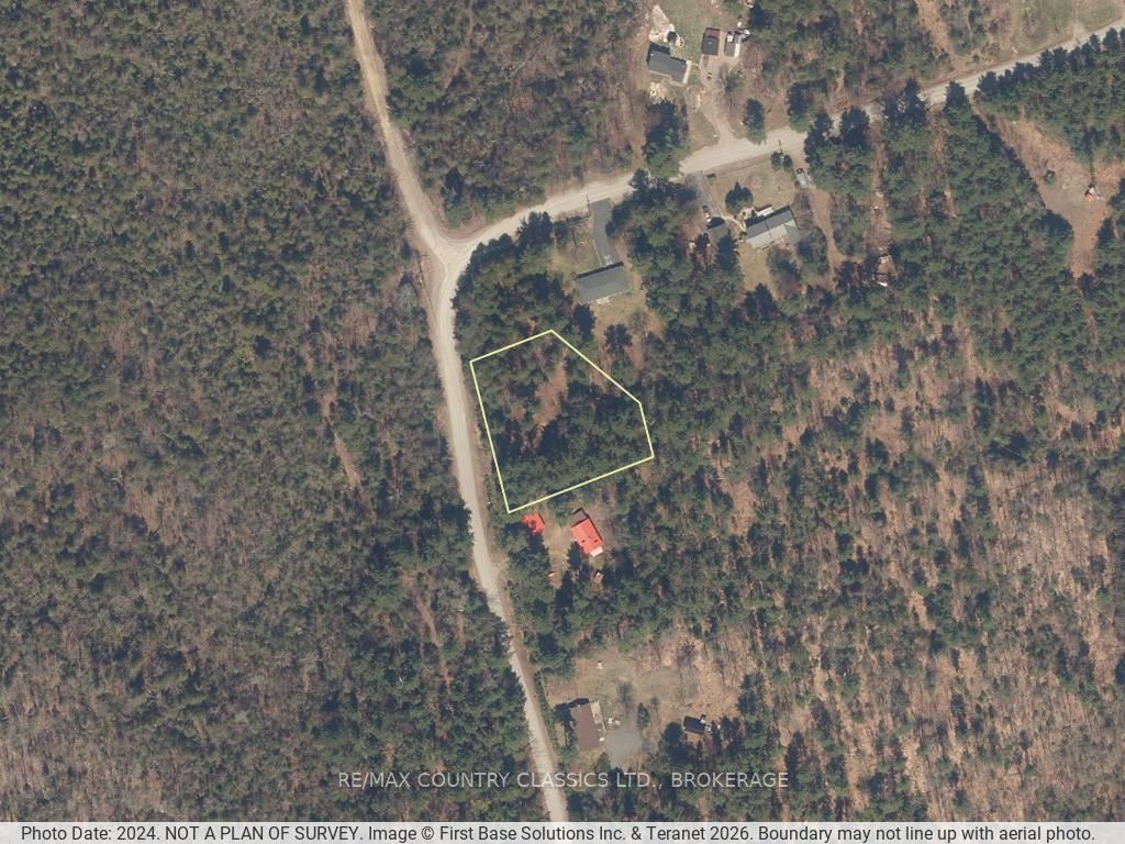 663 Skootamatta Lake Road, Frontenac, ON K0H 1K0 photo 4