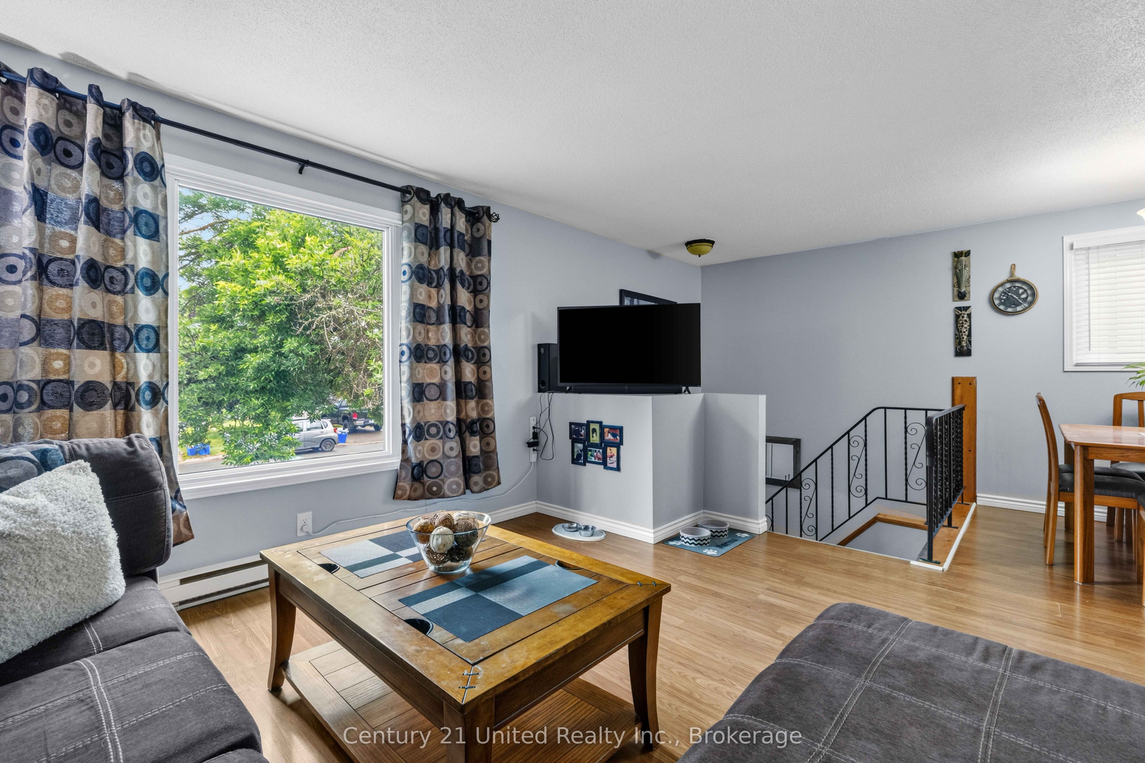 718 Mountain Ash Road, Peterborough, ON K9J 8K1 photo 4