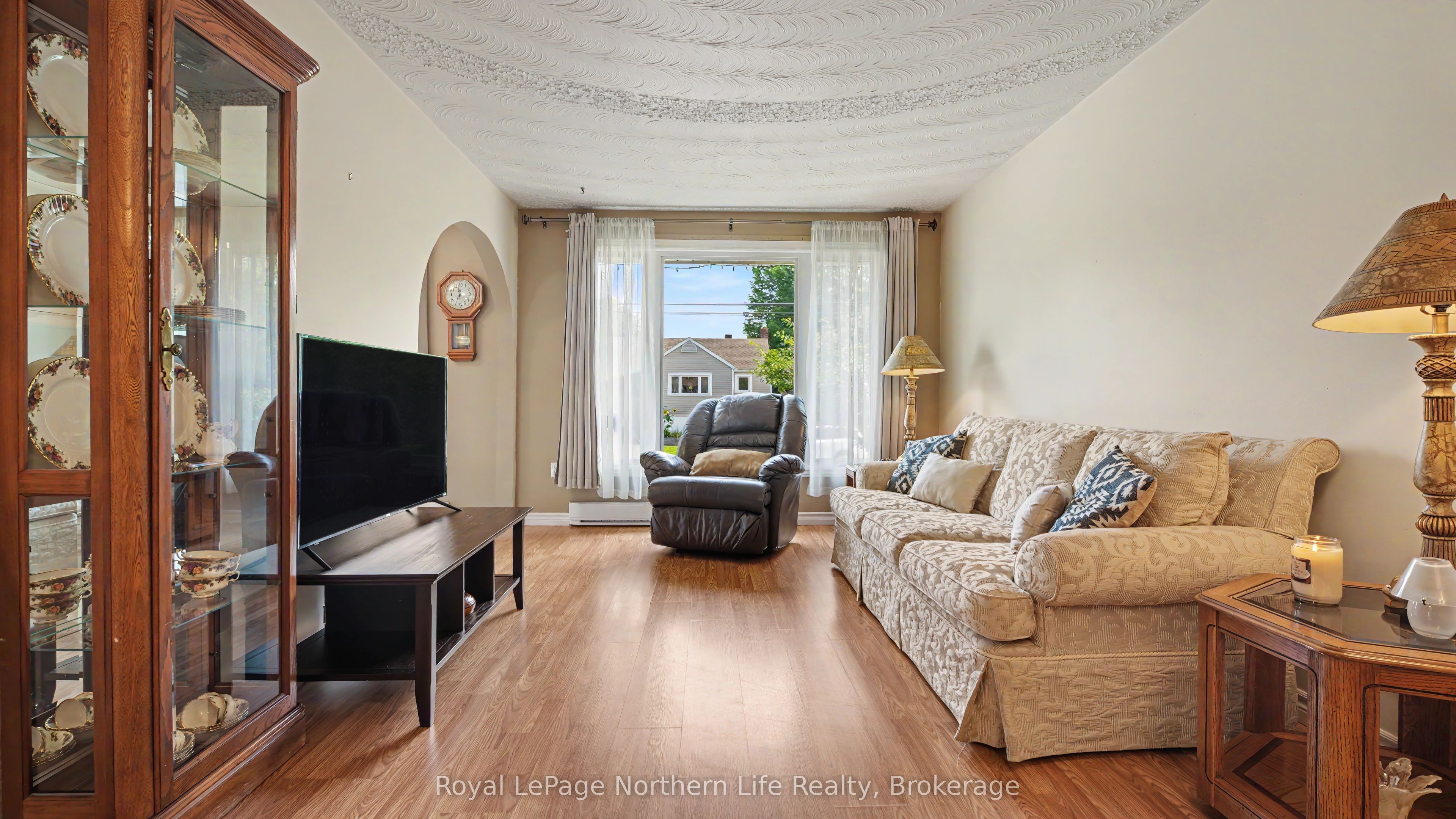 29 Pollard Avenue, North Bay, ON P1A 1Z4 photo 3