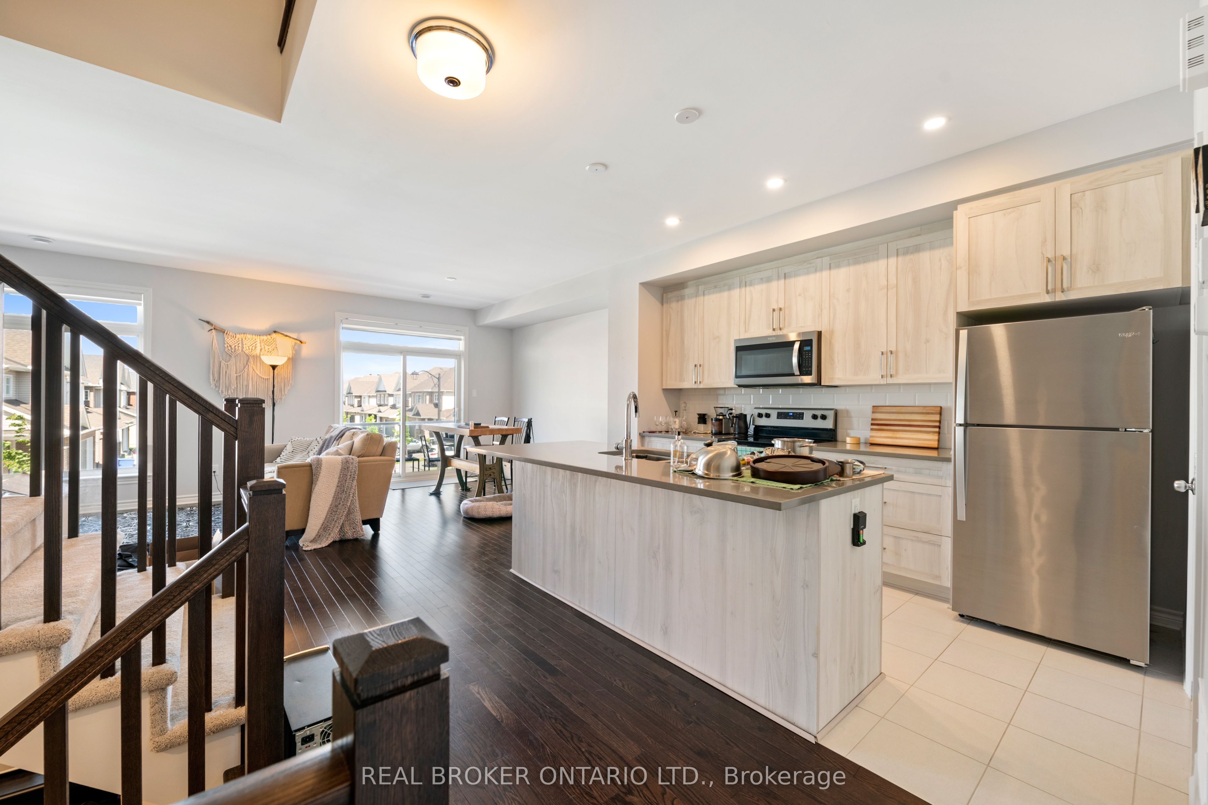 219 Pastel Way, Barrhaven, ON K2J 6C1 photo 5