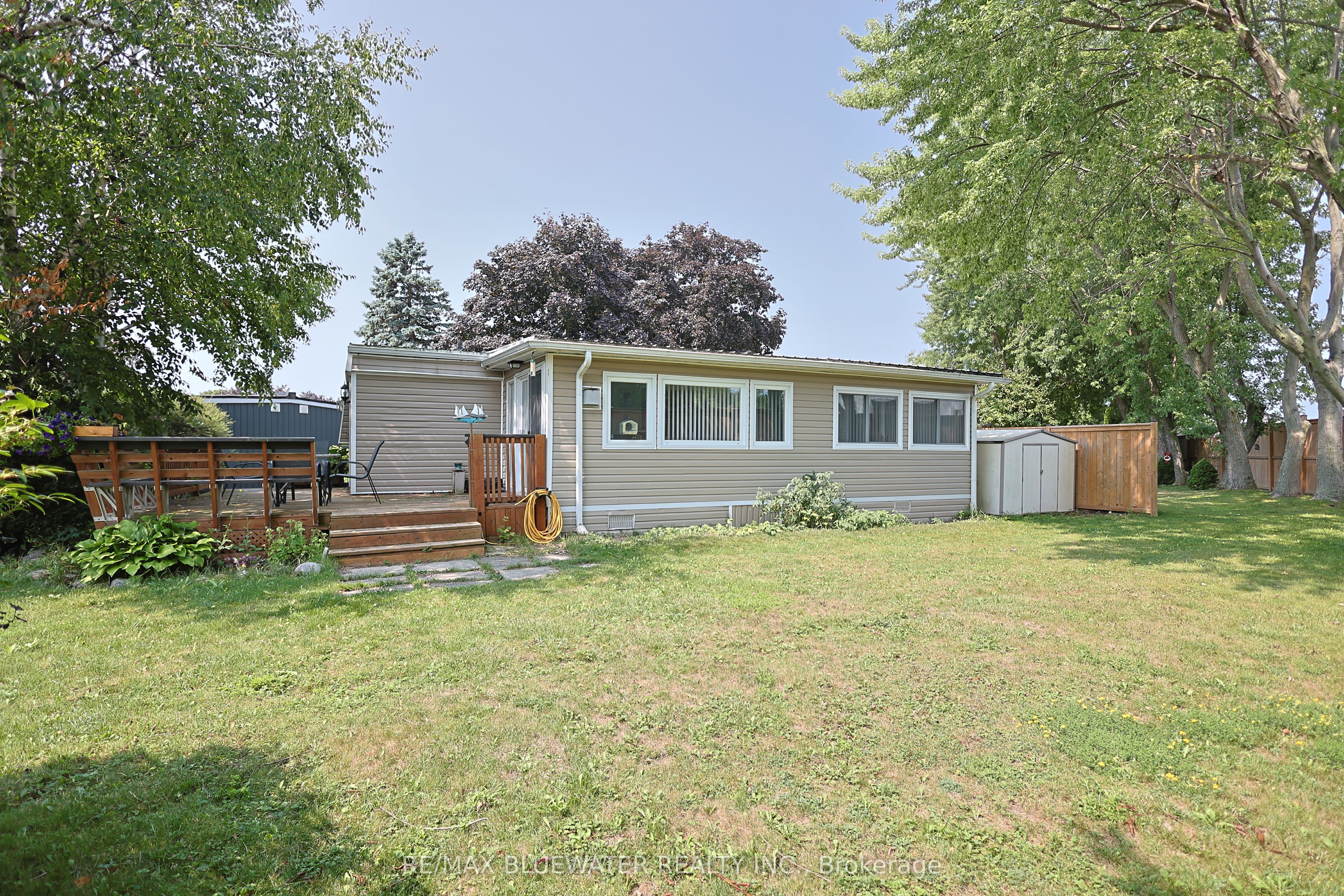 43 St Andrews Place, South Huron, ON N0M 1T0 photo 2