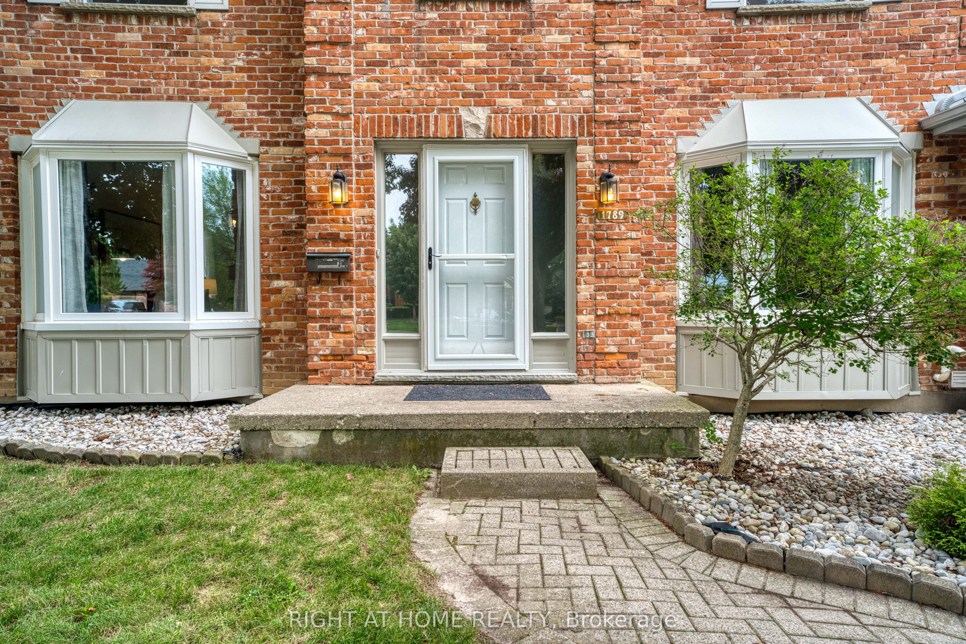 1789 Phillbrook Court, London North, ON N5X 2Z3 photo 4