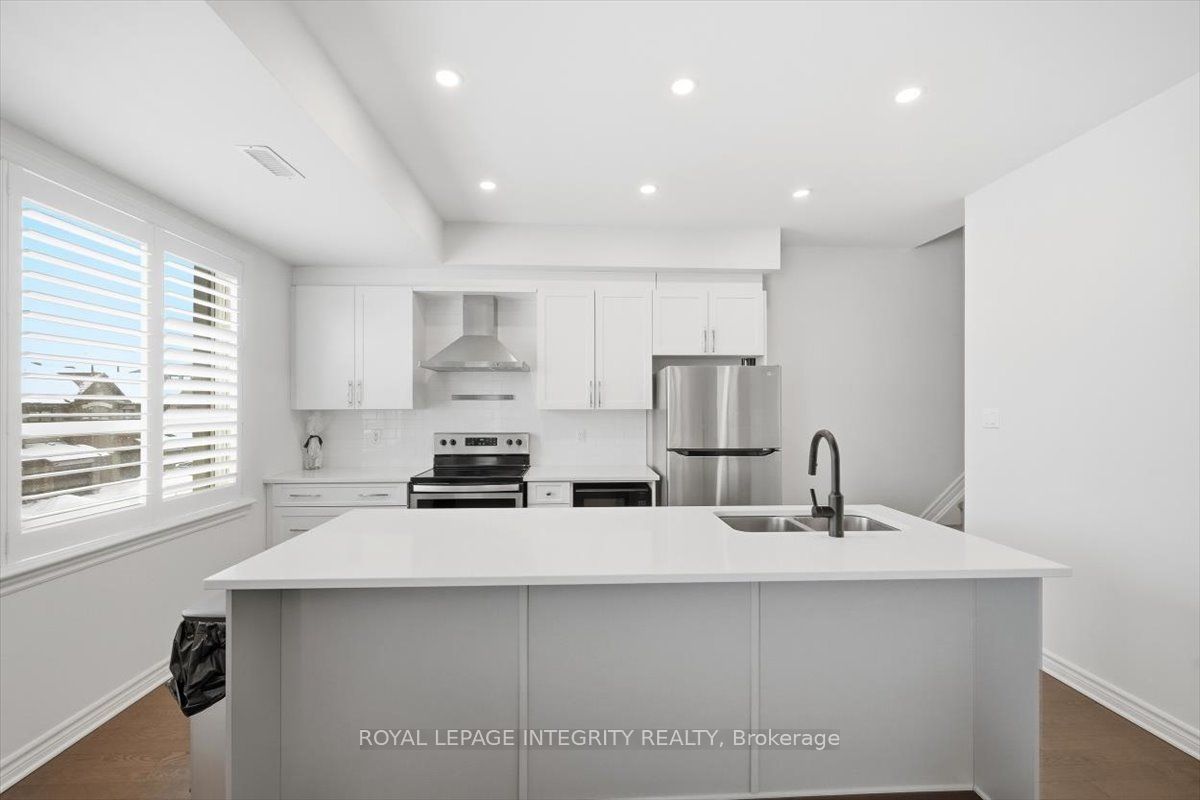 359 Axis Way, Orleans - Convent Glen and Area, ON K1W 0L7 photo 4