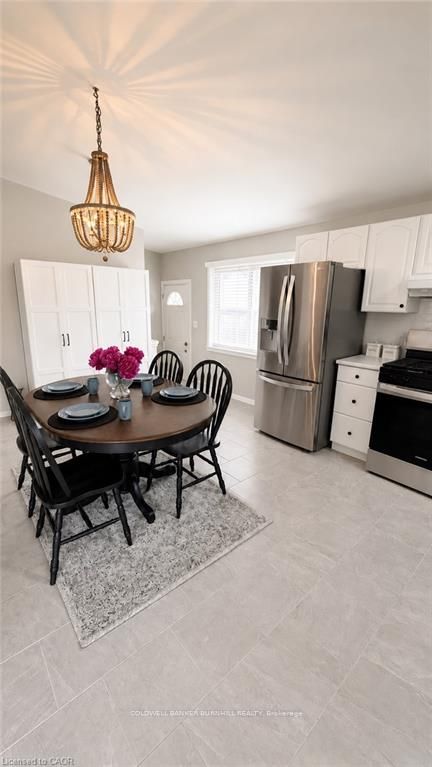 241 Thorner Drive, Hamilton, ON L8V 2M6 photo 3