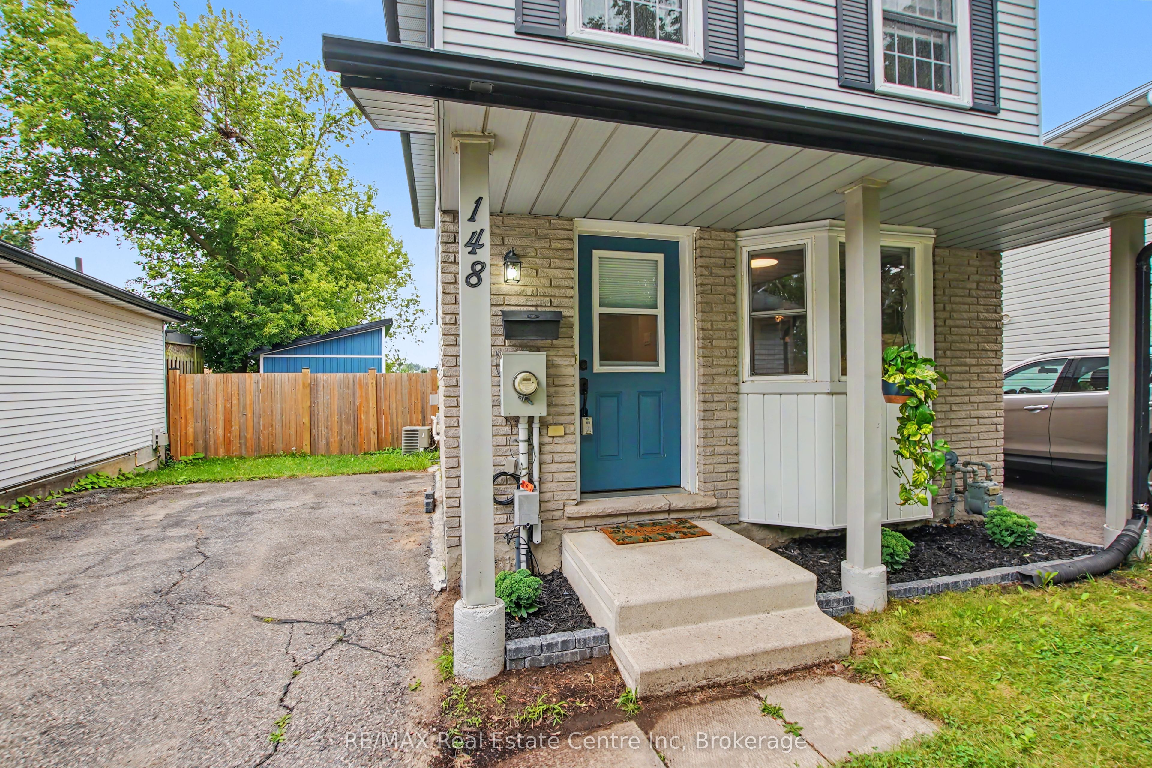 148 Carter Crescent, Cambridge, ON N1R 6A9 photo 2