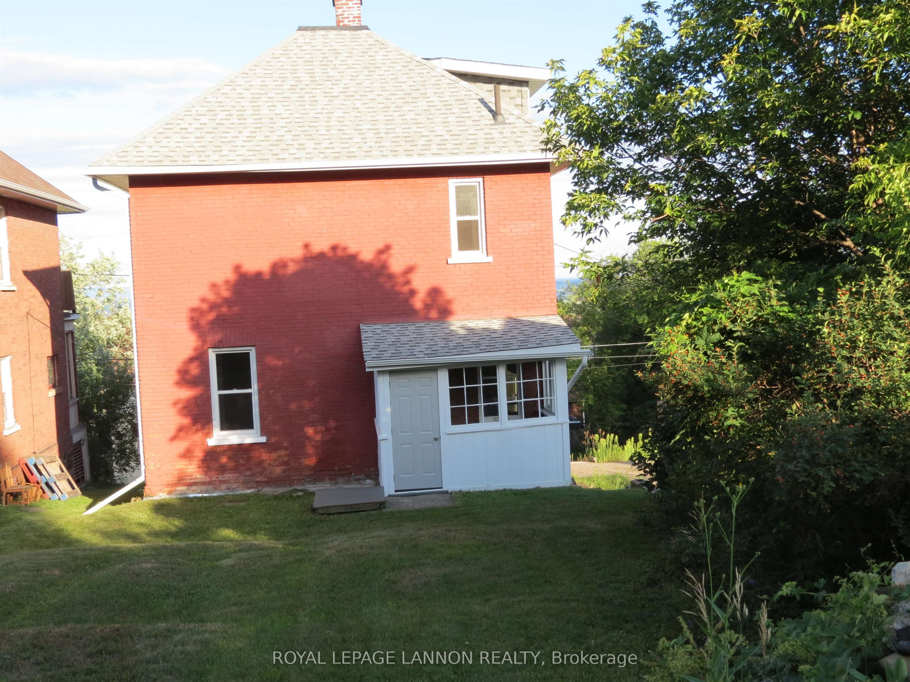 4 Crown Street, Thunder Bay, ON P7B 3J6 photo 5