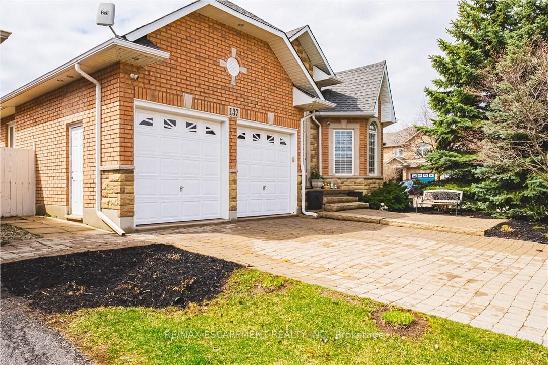 137 PINEHILL Drive, Hamilton, ON L0R 1P0 photo 3