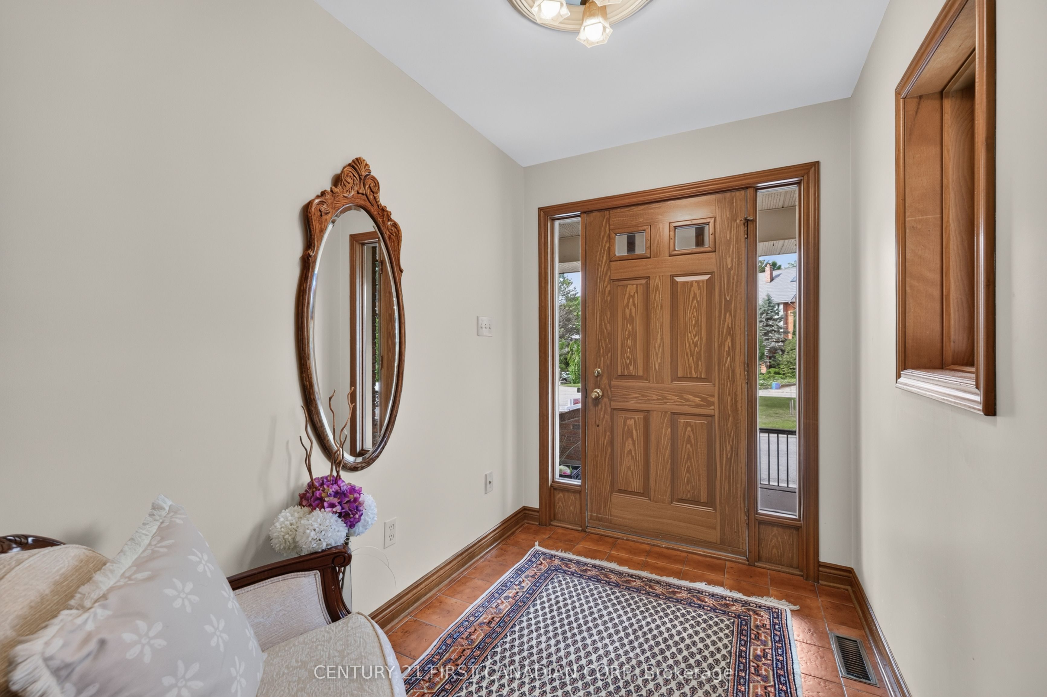 27 Stirrup Court, London North, ON N6G 3T8 photo 5