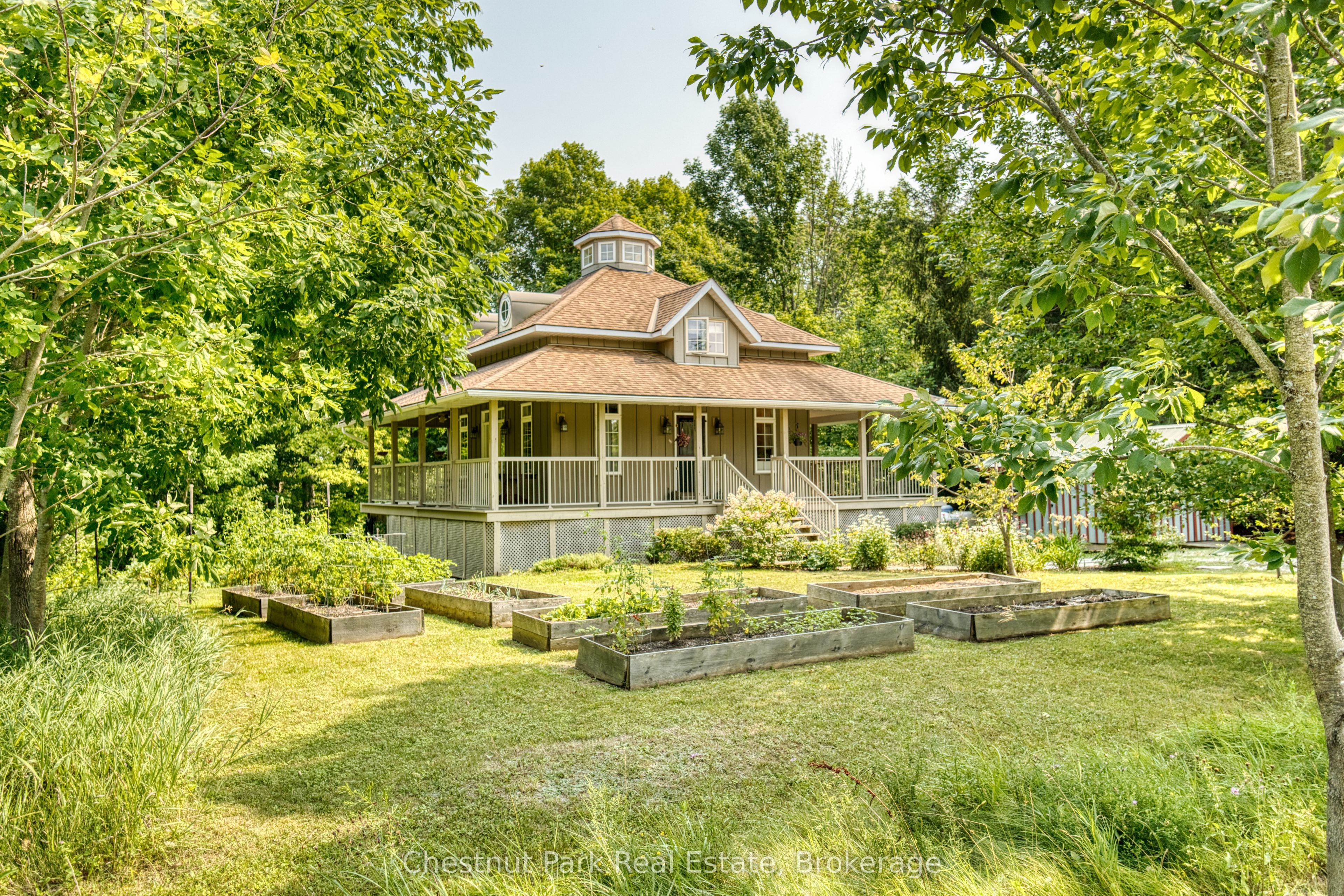 76 Everett Road, South Bruce Peninsula, ON N0H 2T0