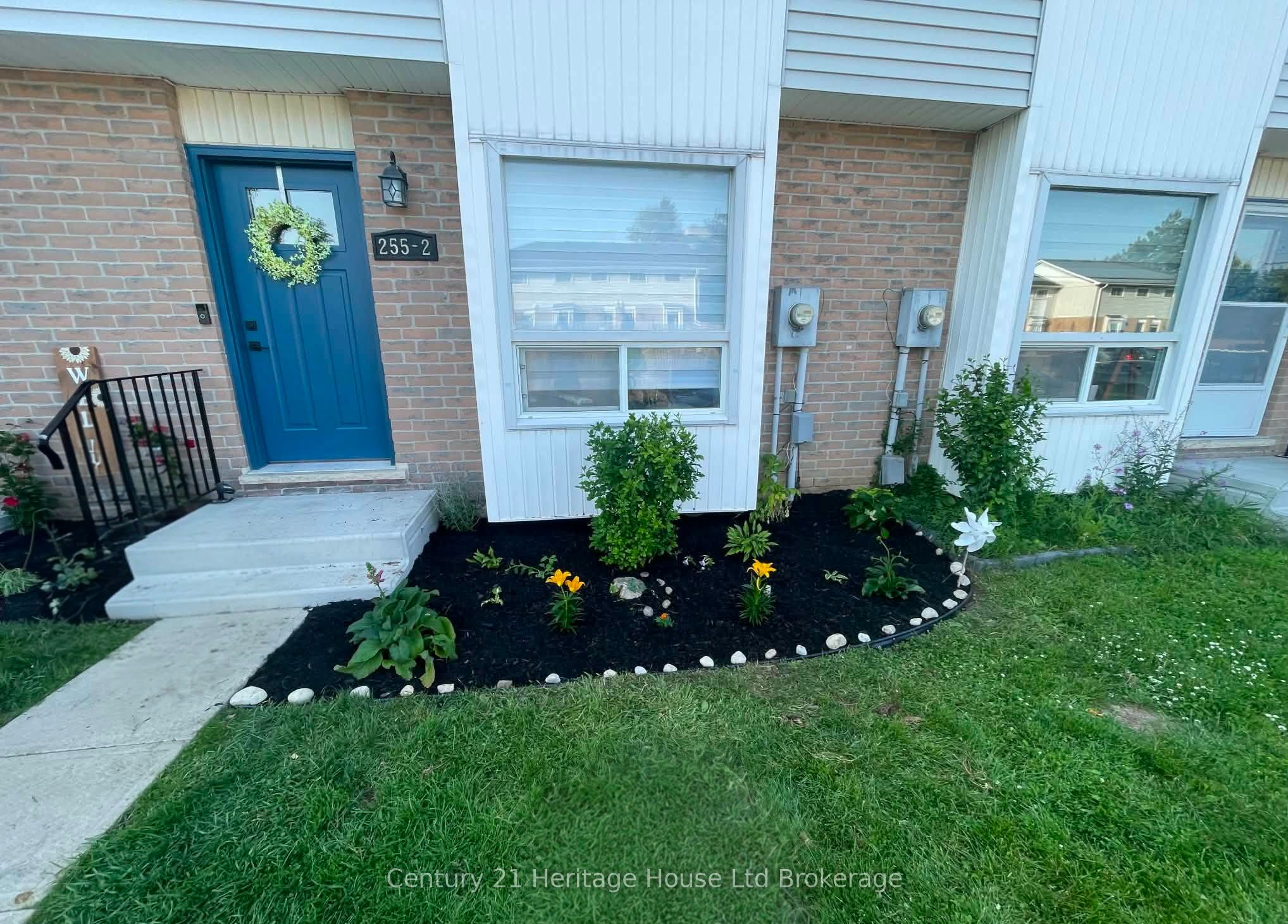 255 Lansdowne Avenue W 2, Woodstock, ON N4T 1N6