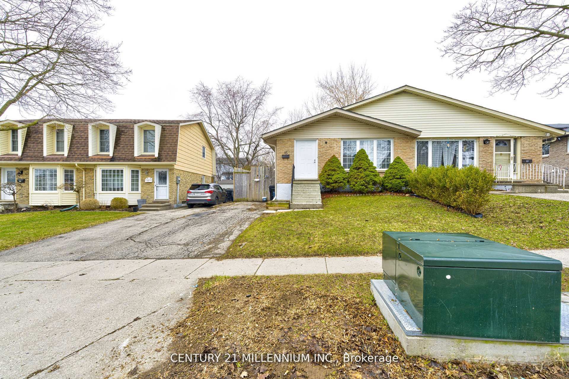 15 Northview Heights Drive, Cambridge, ON N1R 6Z9
