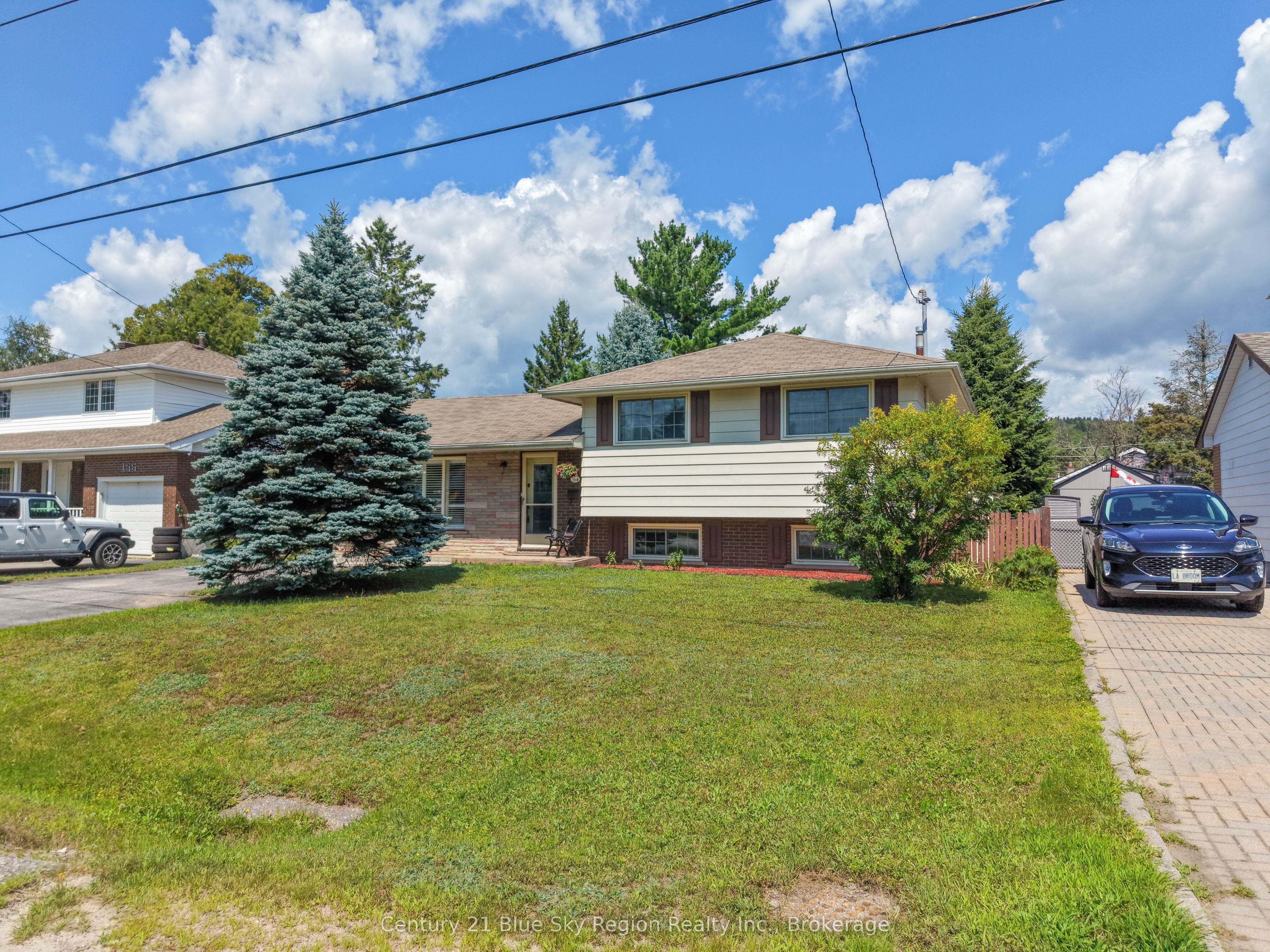 164 Gordon Drive, North Bay, ON P1B 8B2