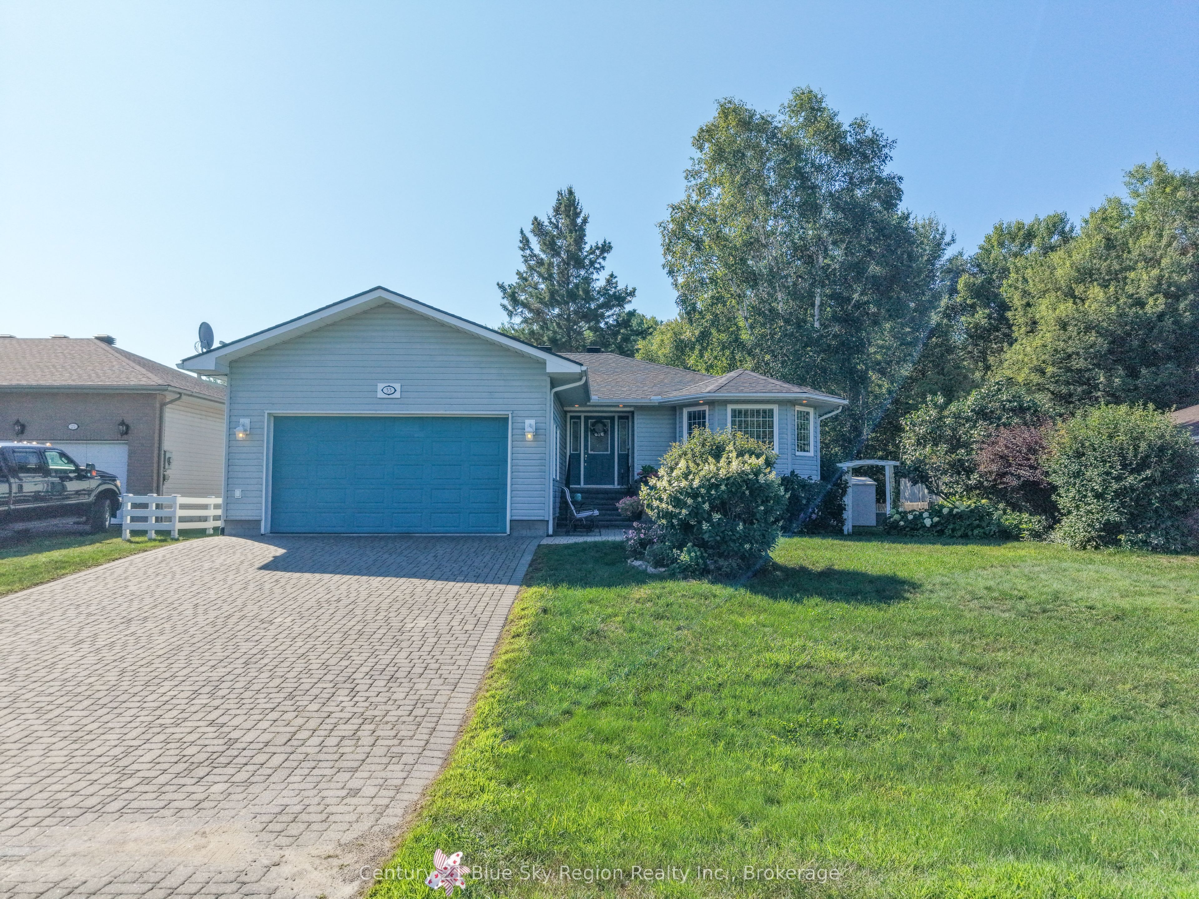 33 Golf Course Road, Callander, ON P0H 1H0 photo 2