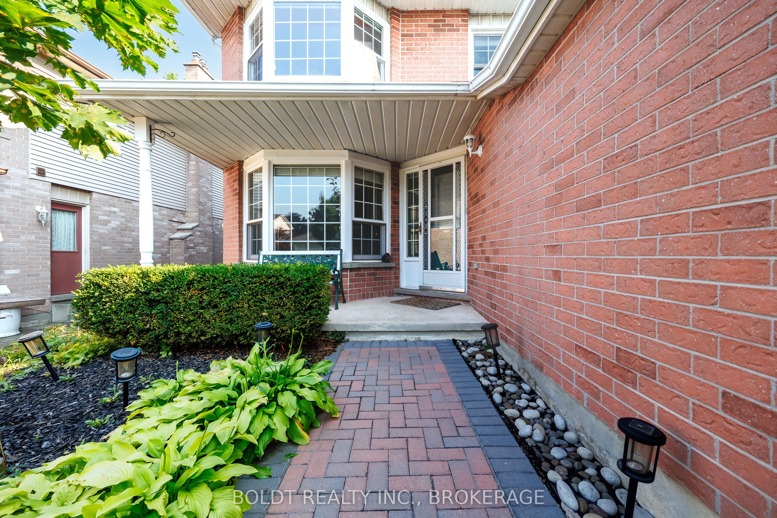 64 Carmine Crescent, St. Catharines, ON L2S 3M2 photo 3